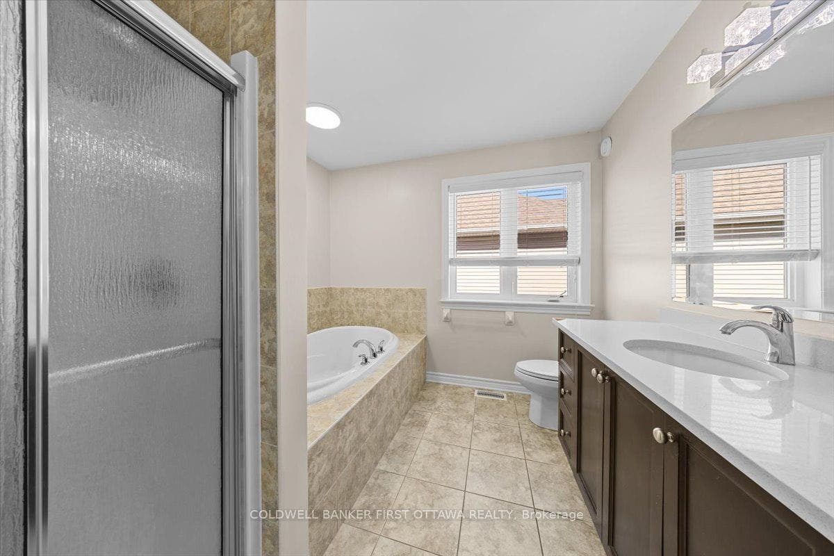 2898 FINDLAY CREEK Drive, Blossom Park - Airport And Area, Ottawa ON K1T 0G6