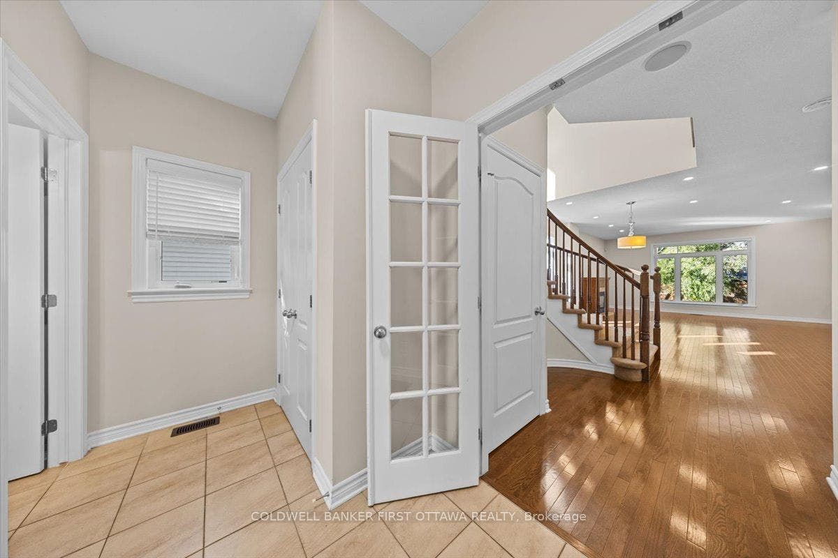 2898 FINDLAY CREEK Drive, Blossom Park - Airport And Area, Ottawa ON K1T 0G6