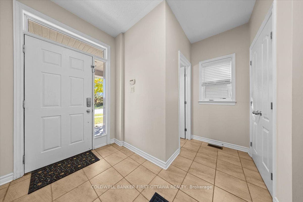 2898 FINDLAY CREEK Drive, Blossom Park - Airport And Area, Ottawa ON K1T 0G6