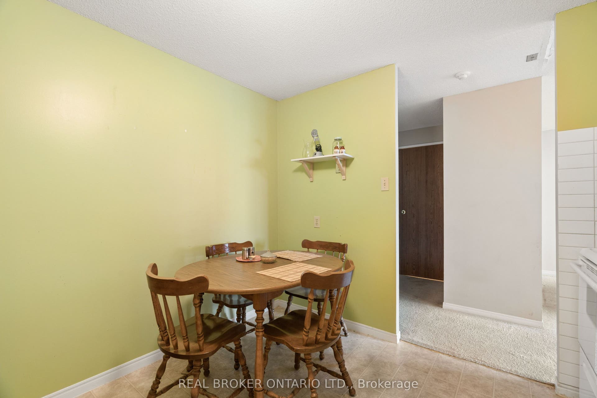 35 Green Valley Drive, #508, Kitchener, Waterloo ON N2P 2A5 35 Green Valley Drive, #508, Kitchener, Waterloo ON N2P 2A5