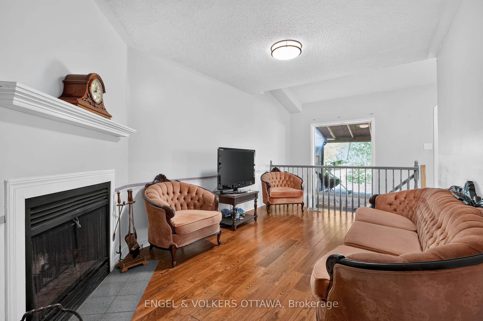 12 Kalbrook Street, Kanata, Ottawa ON K2T 1A8