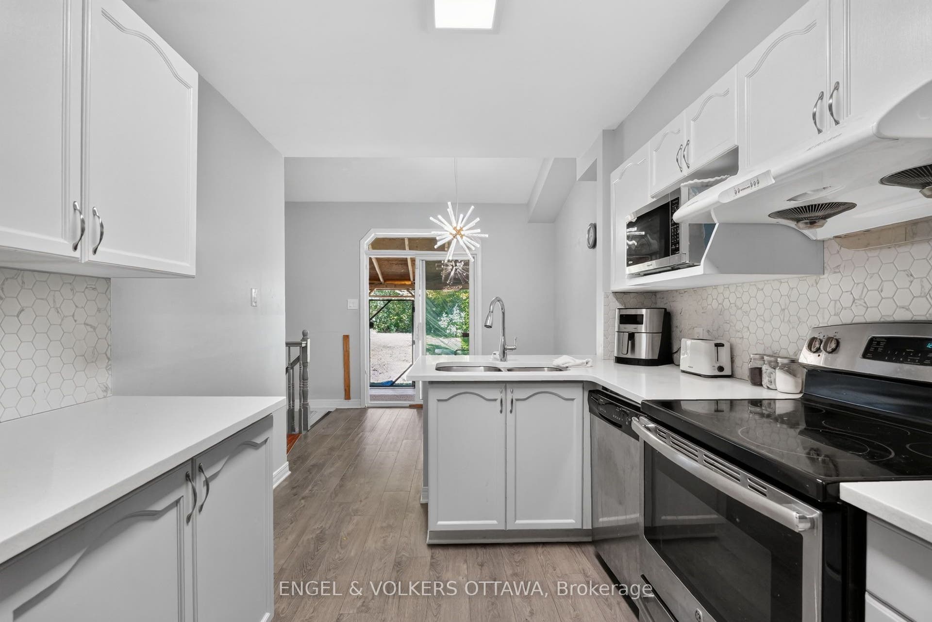 12 Kalbrook Street, Kanata, Ottawa ON K2T 1A8