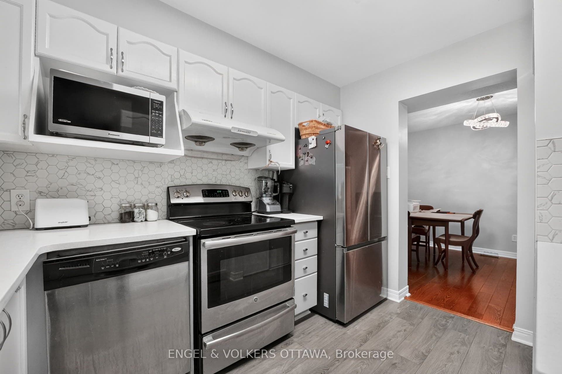 12 Kalbrook Street, Kanata, Ottawa ON K2T 1A8