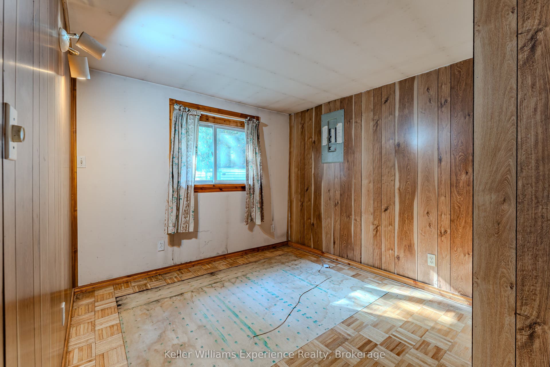 1074 West Road, Northern Bruce Peninsula, Bruce ON N0H 1W0