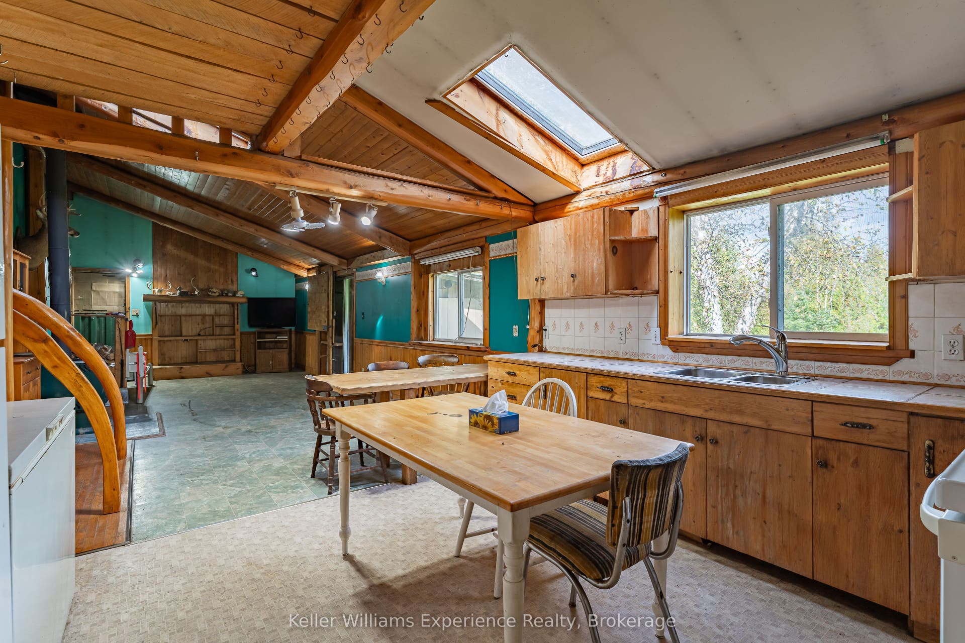1074 West Road, Northern Bruce Peninsula, Bruce ON N0H 1W0