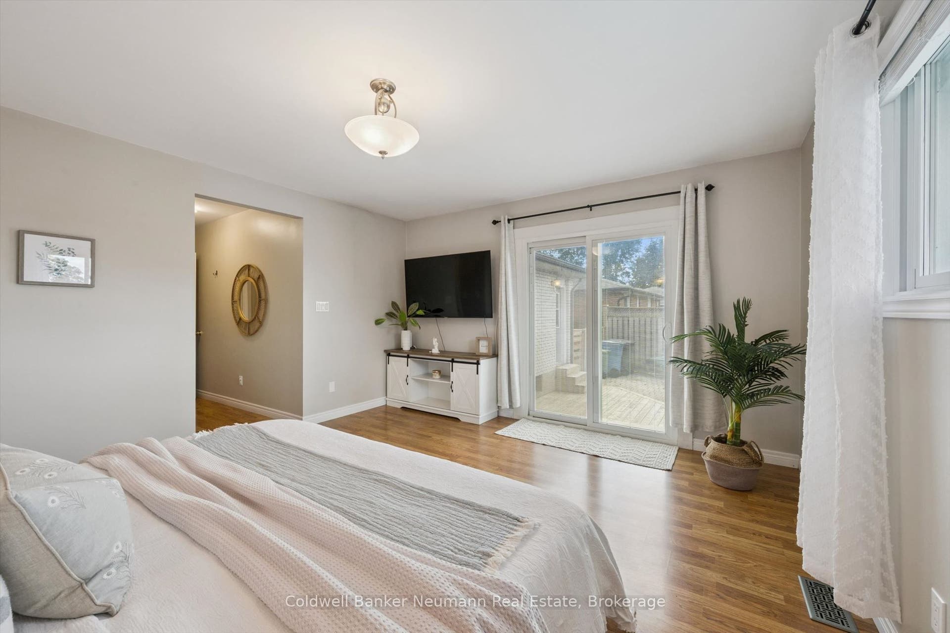16 Argyle Drive, Guelph, Wellington ON N1G 2P2