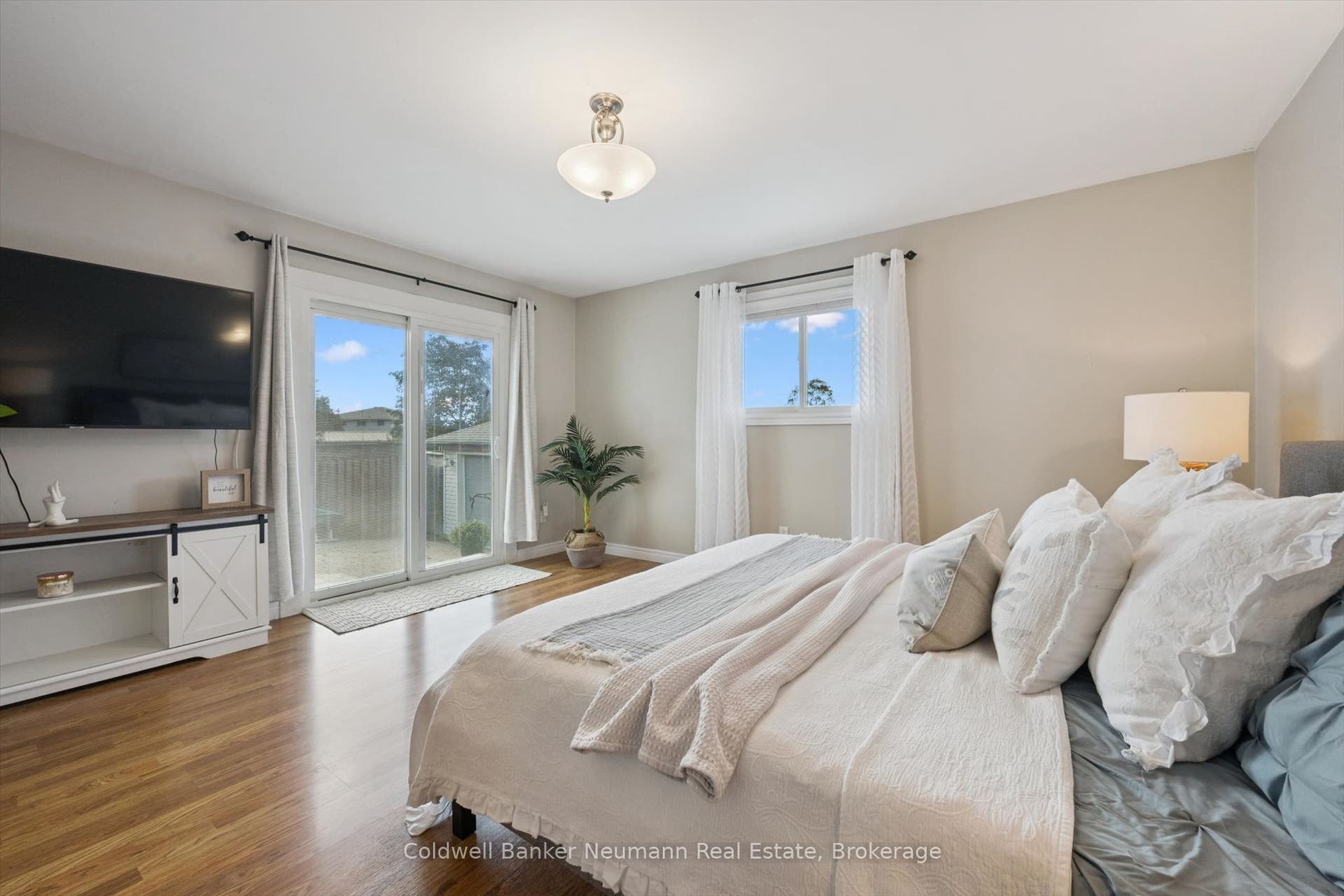16 Argyle Drive, Guelph, Wellington ON N1G 2P2