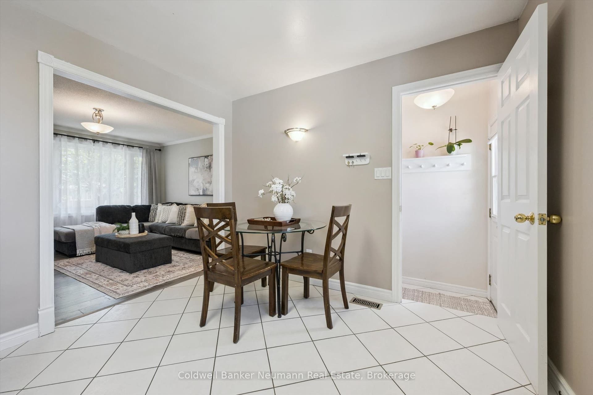 16 Argyle Drive, Guelph, Wellington ON N1G 2P2