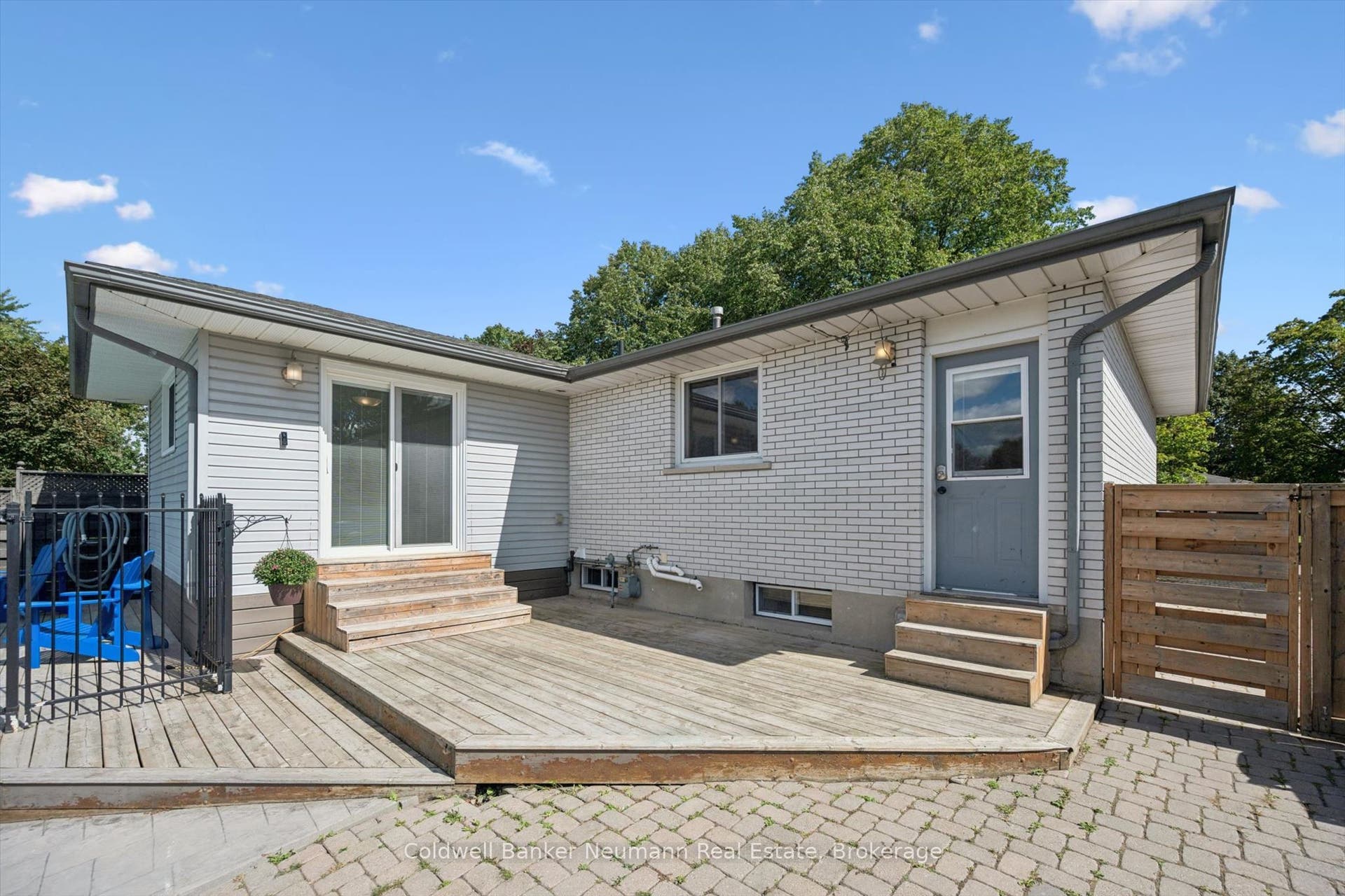 16 Argyle Drive, Guelph, Wellington ON N1G 2P2