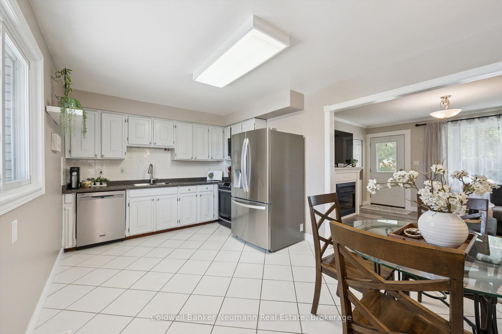 16 Argyle Drive, Guelph, Wellington ON N1G 2P2