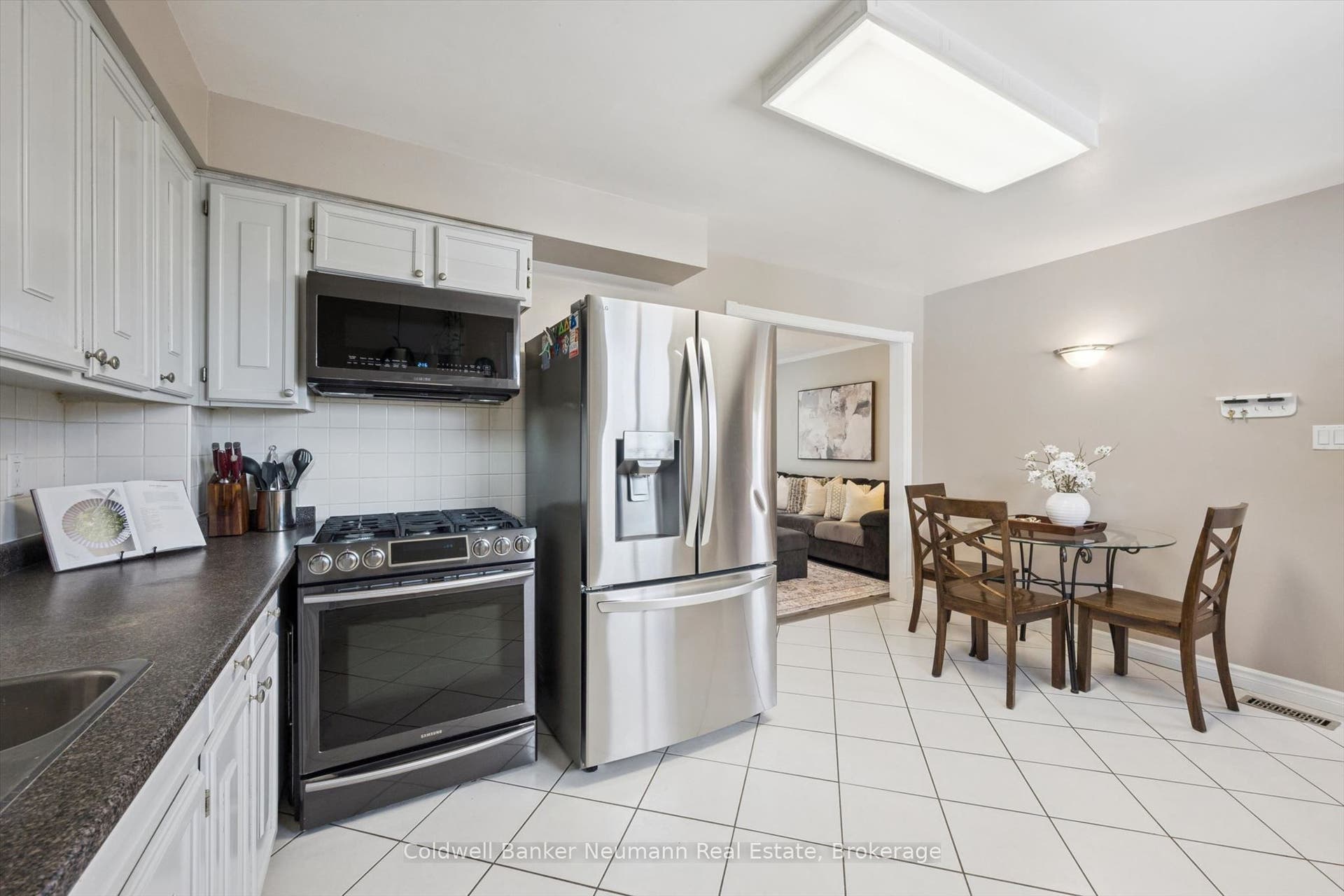 16 Argyle Drive, Guelph, Wellington ON N1G 2P2