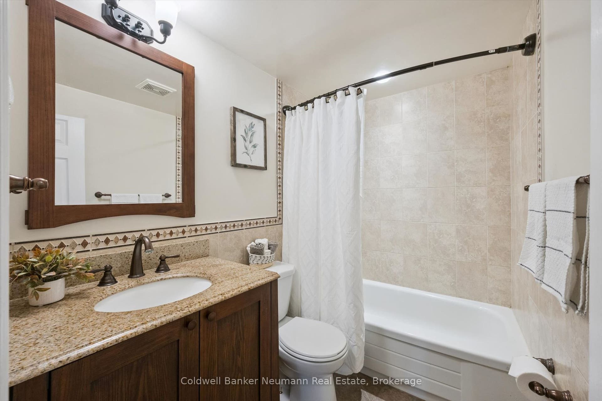 16 Argyle Drive, Guelph, Wellington ON N1G 2P2