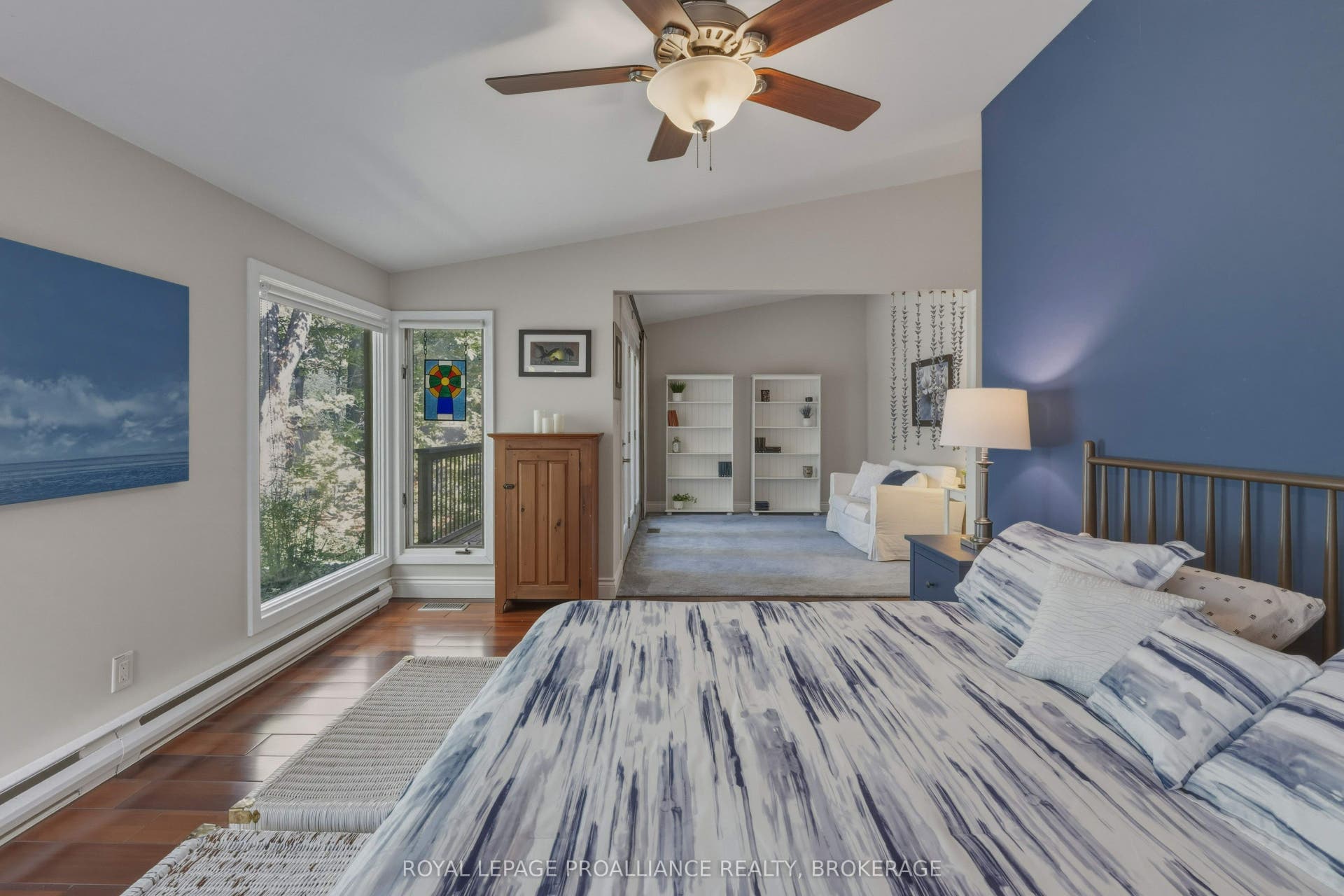 27 Riverside Drive, Kingston, Frontenac ON K7L 4V1