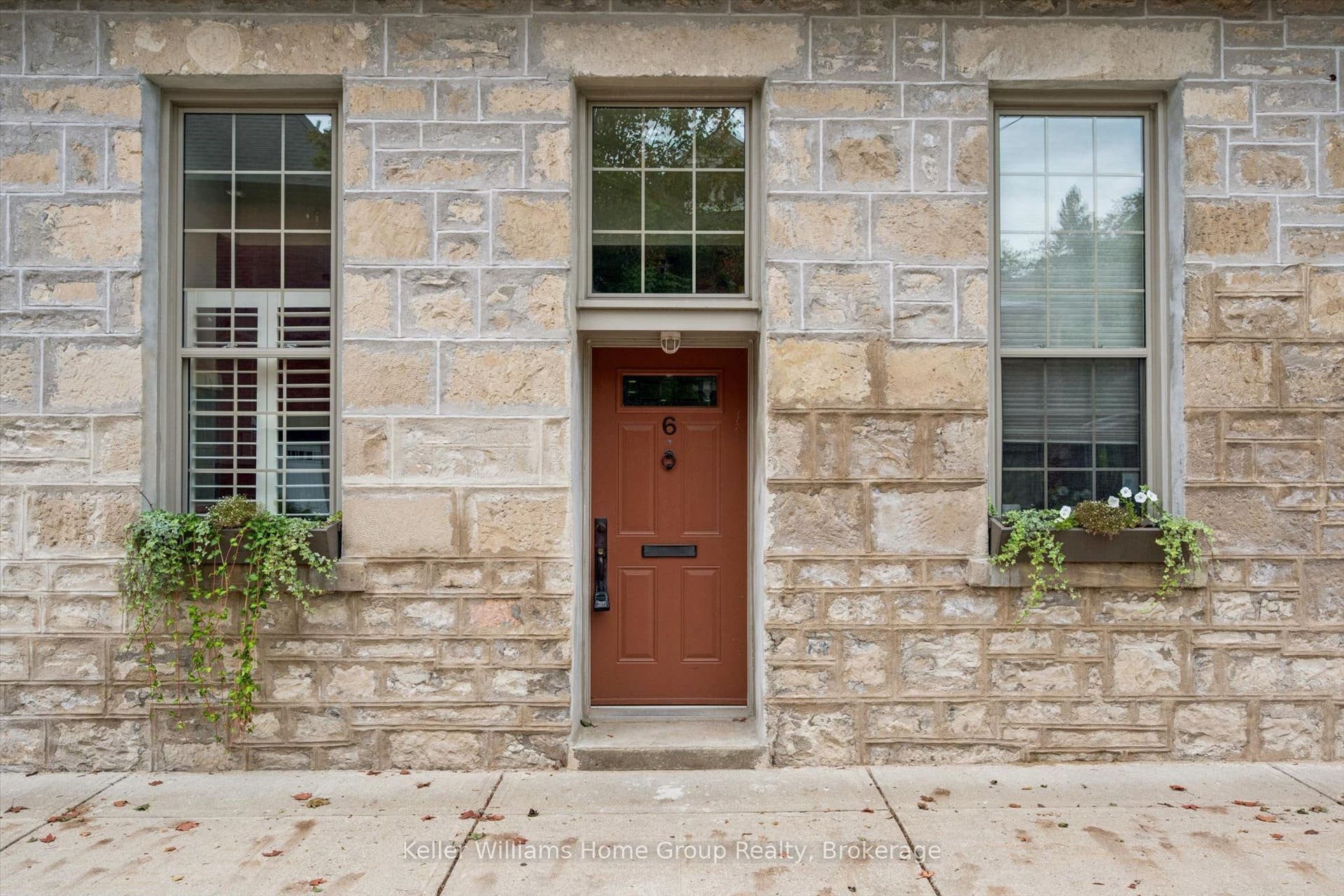 196 Arthur Street N, #6, Guelph, Wellington ON N1E 4V8 196 Arthur Street N, #6, Guelph, Wellington ON N1E 4V8