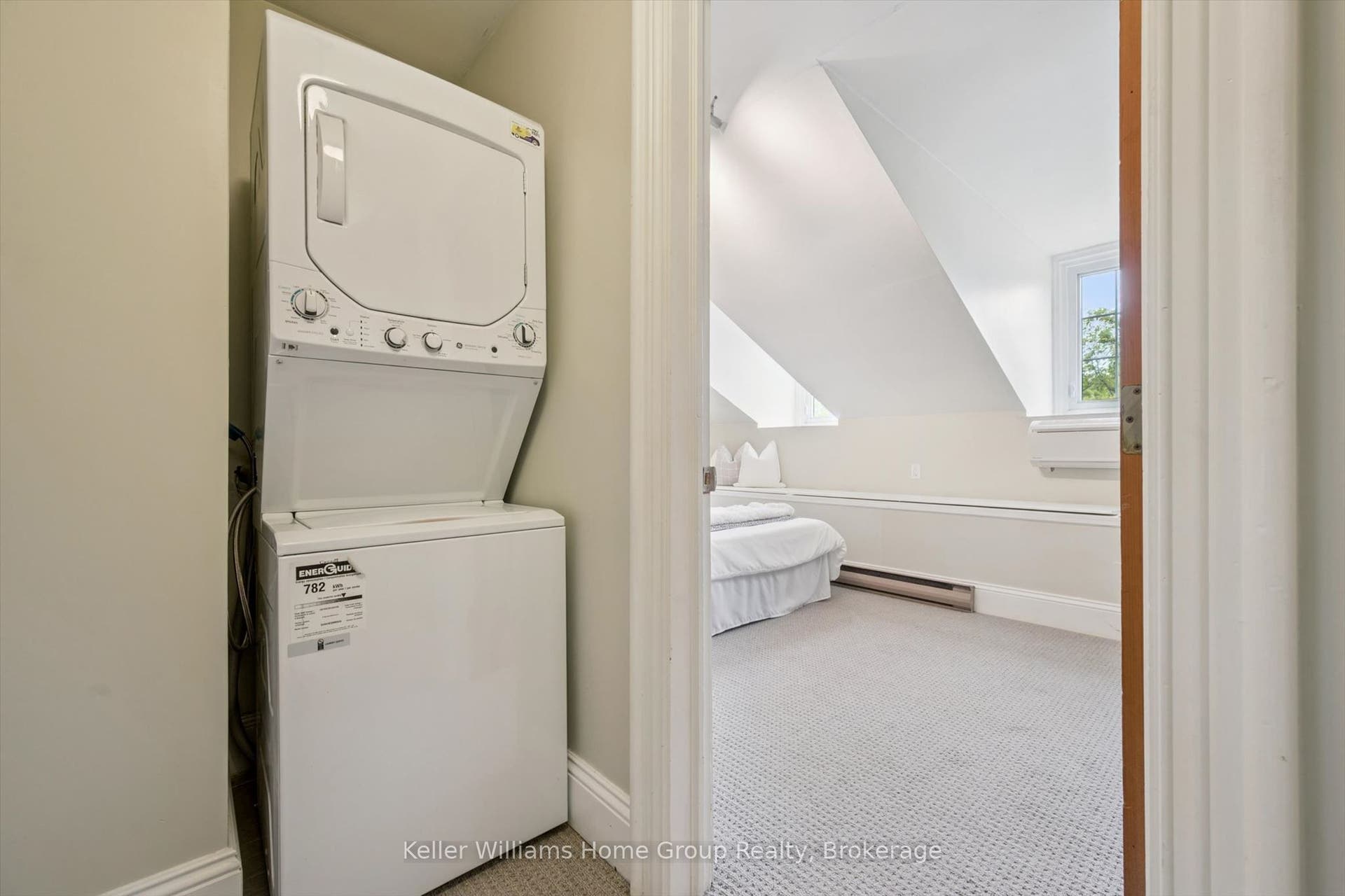 196 Arthur Street N, #6, Guelph, Wellington ON N1E 4V8 196 Arthur Street N, #6, Guelph, Wellington ON N1E 4V8