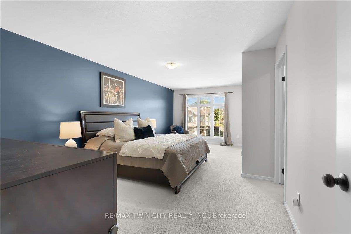 72 Meadowridge Street, Kitchener, Kitchener, Waterloo ON N2P 0E2 72 Meadowridge Street, Kitchener, Kitchener, Waterloo ON N2P 0E2