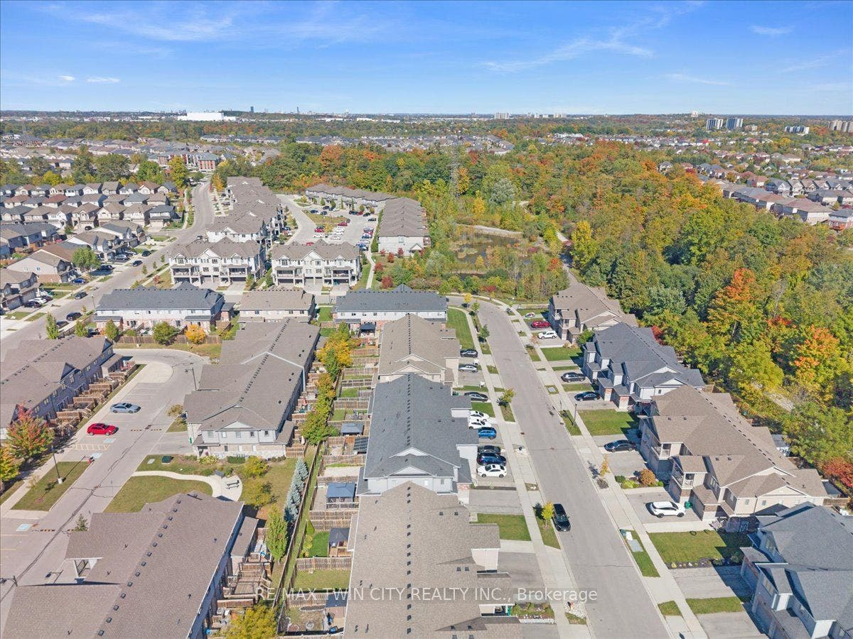 72 Meadowridge Street, Kitchener, Kitchener, Waterloo ON N2P 0E2 72 Meadowridge Street, Kitchener, Kitchener, Waterloo ON N2P 0E2