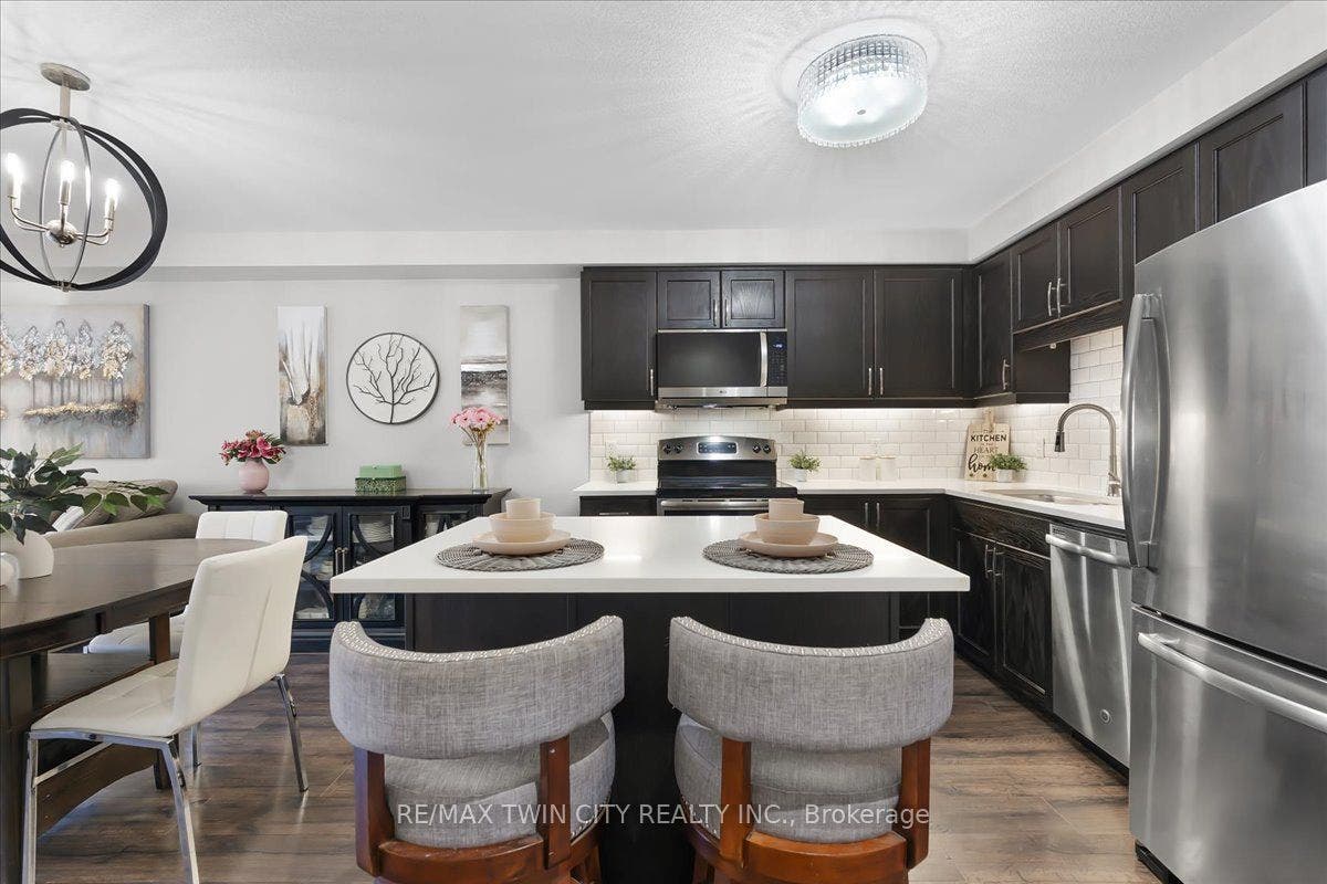 72 Meadowridge Street, Kitchener, Kitchener, Waterloo ON N2P 0E2 72 Meadowridge Street, Kitchener, Kitchener, Waterloo ON N2P 0E2