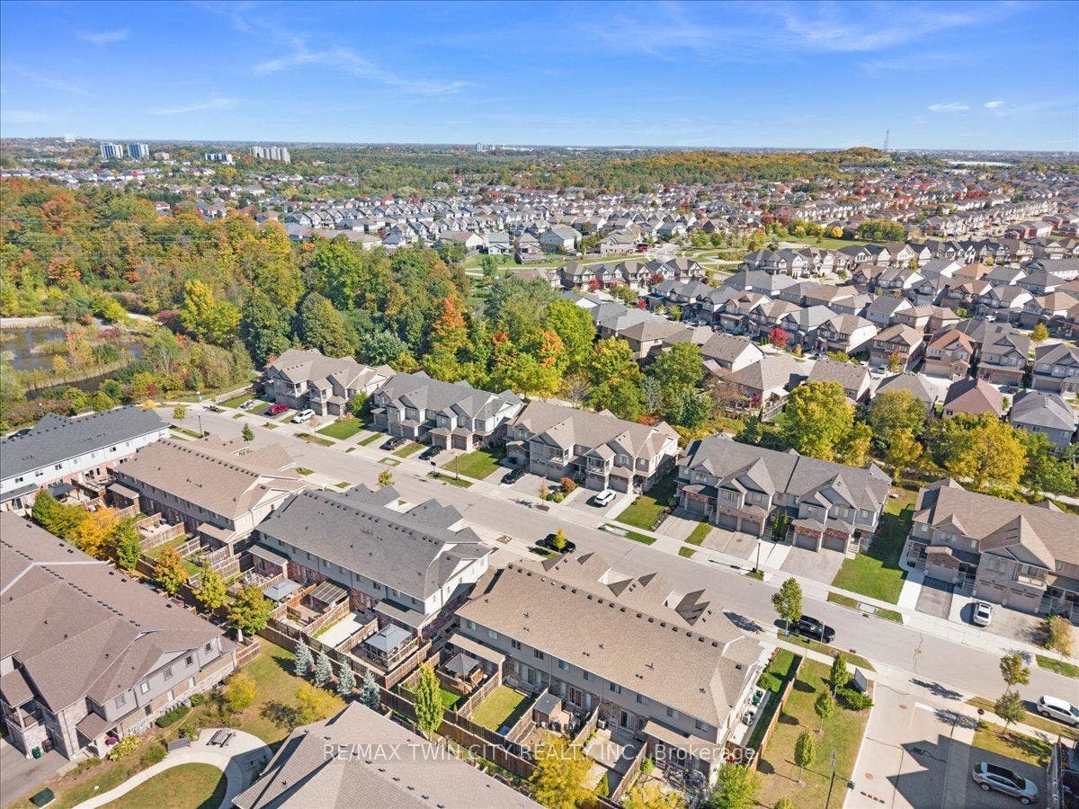 72 Meadowridge Street, Kitchener, Kitchener, Waterloo ON N2P 0E2 72 Meadowridge Street, Kitchener, Kitchener, Waterloo ON N2P 0E2