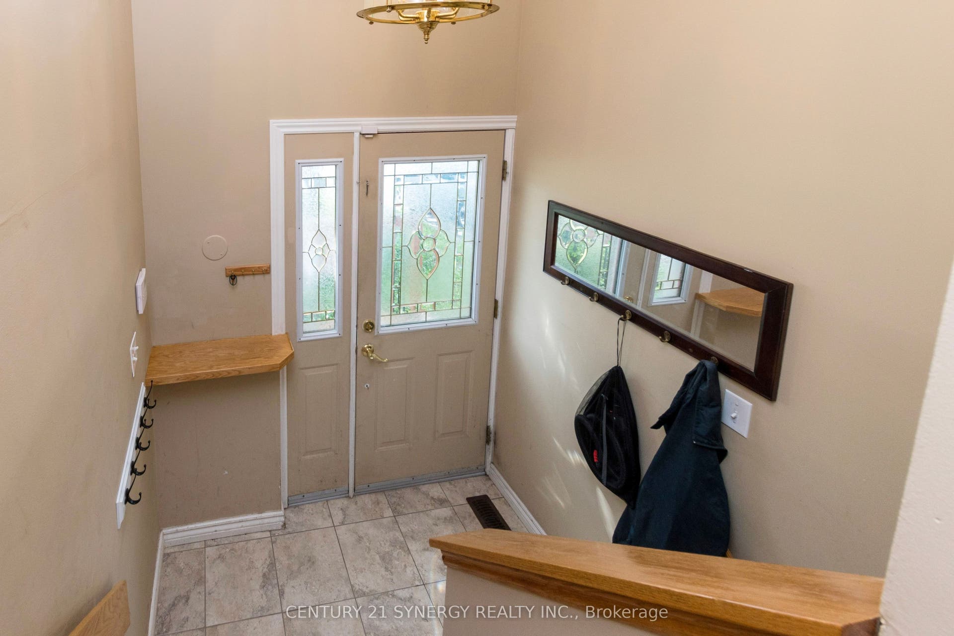 68 Sheldrake Drive, Kanata, Ottawa ON K2L 1S8 68 Sheldrake Drive, Kanata, Ottawa ON K2L 1S8