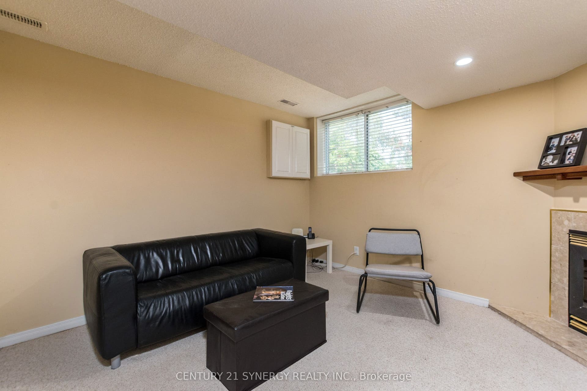 68 Sheldrake Drive, Kanata, Ottawa ON K2L 1S8 68 Sheldrake Drive, Kanata, Ottawa ON K2L 1S8