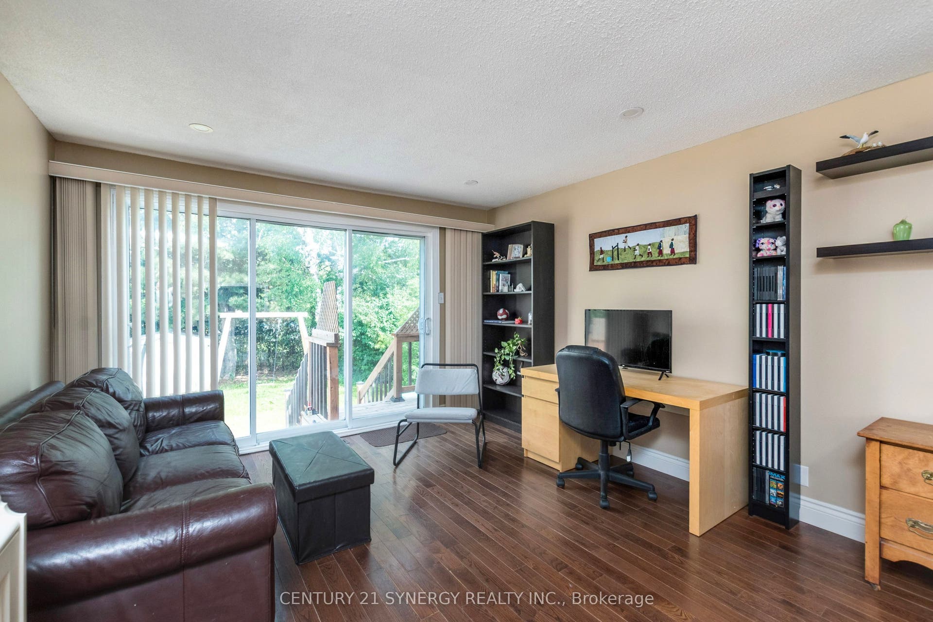 68 Sheldrake Drive, Kanata, Ottawa ON K2L 1S8 68 Sheldrake Drive, Kanata, Ottawa ON K2L 1S8