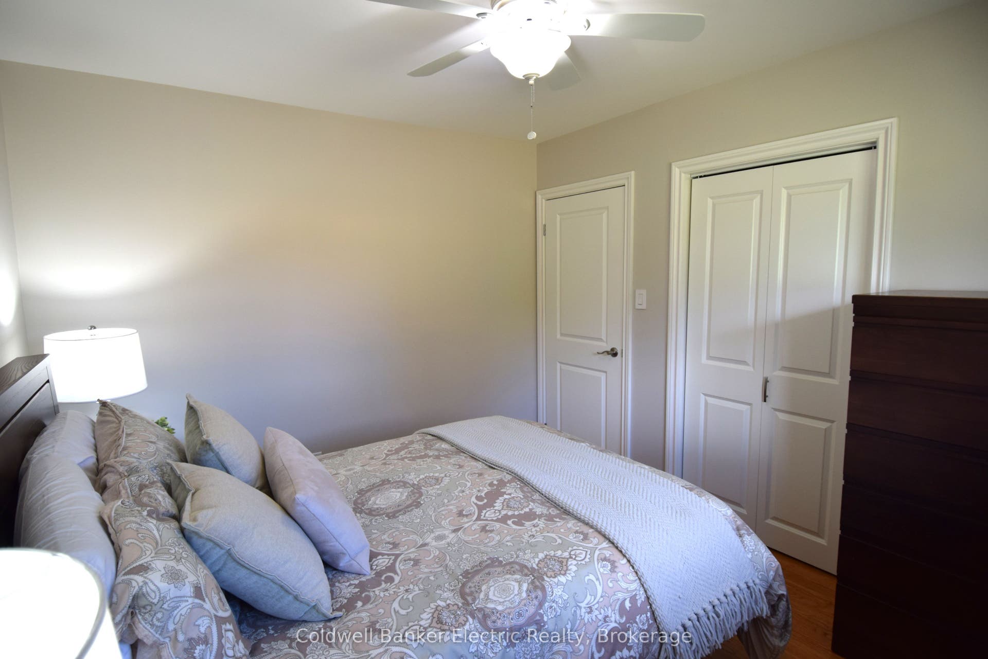 282 Gifford Drive, Douro-Dummer, Peterborough ON K9L 1A7