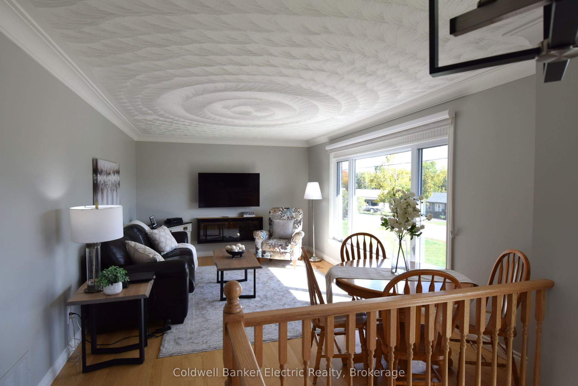 282 Gifford Drive, Douro-Dummer, Peterborough ON K9L 1A7