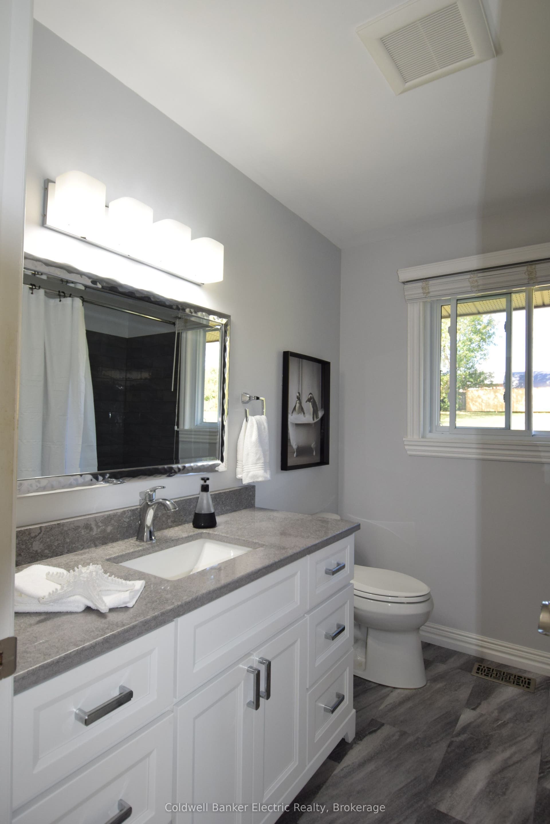 282 Gifford Drive, Douro-Dummer, Peterborough ON K9L 1A7