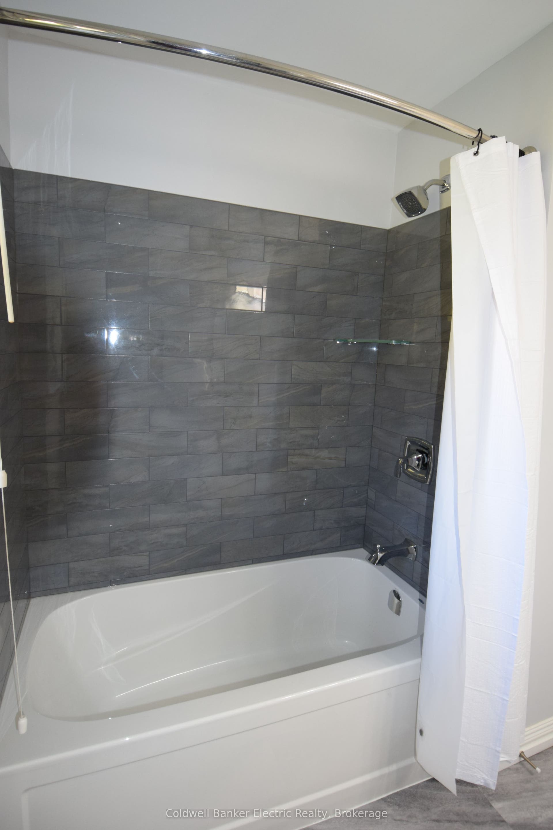 282 Gifford Drive, Douro-Dummer, Peterborough ON K9L 1A7