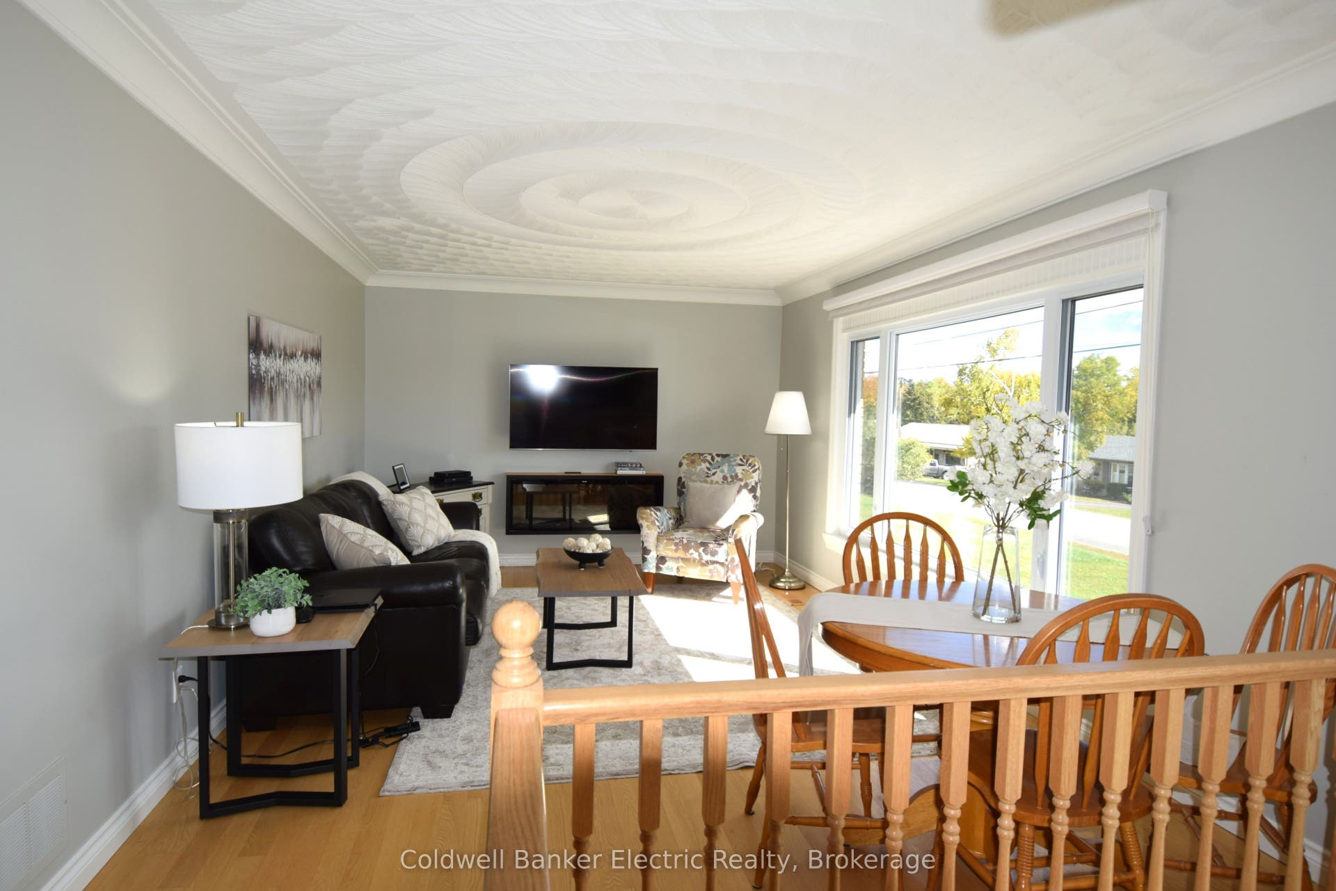 282 Gifford Drive, Douro-Dummer, Peterborough ON K9L 1A7