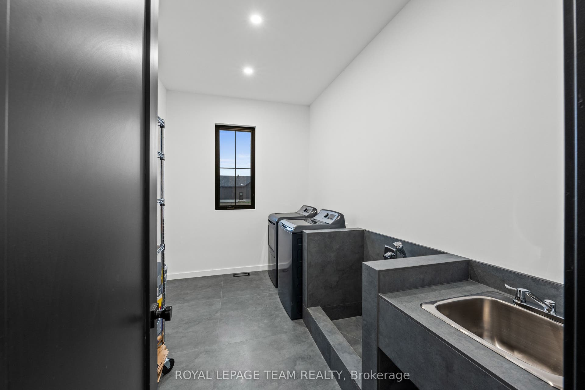 4686 Birchgrove Road, Orleans - Cumberland And Area, Ottawa ON K4B 1R4
