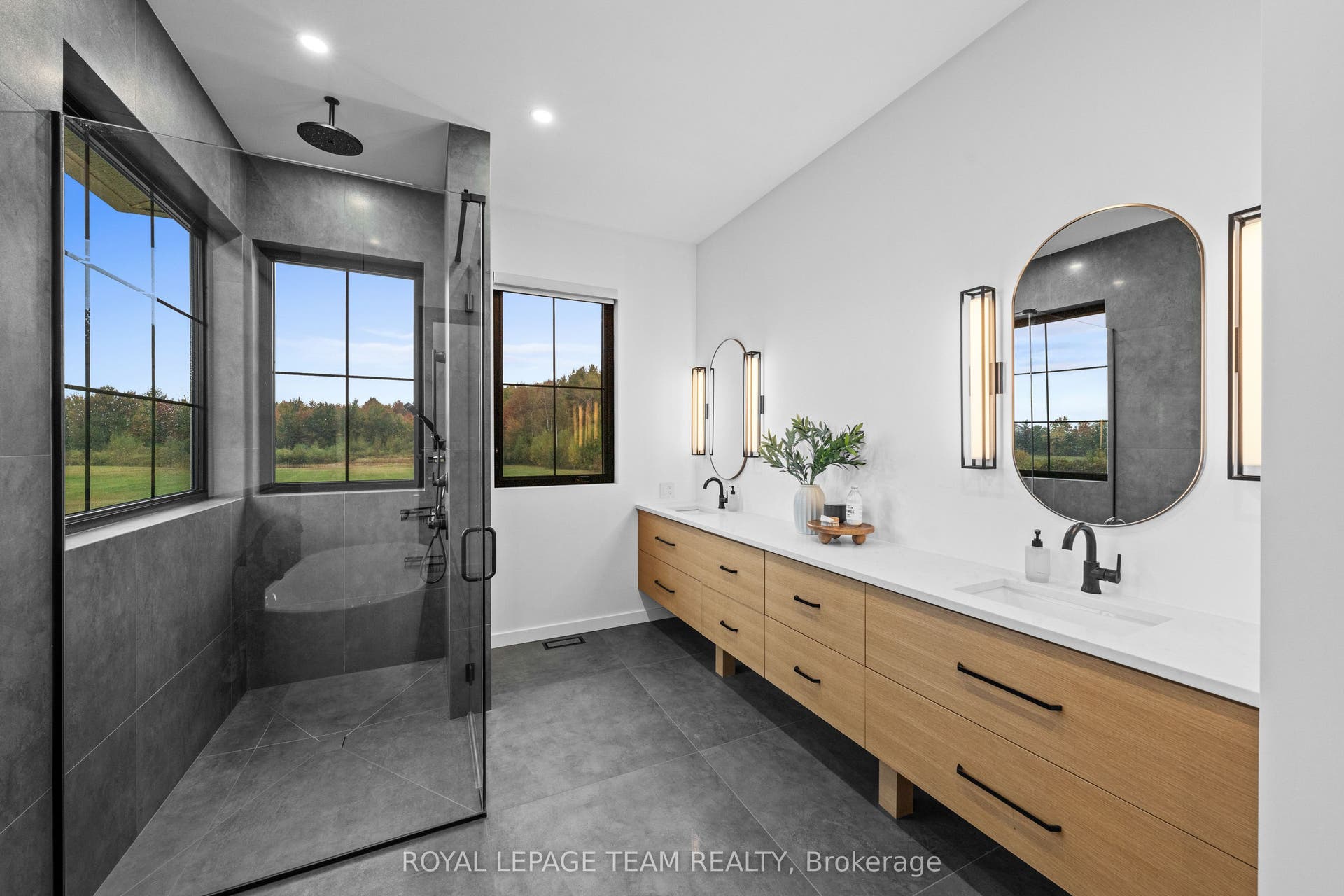 4686 Birchgrove Road, Orleans - Cumberland And Area, Ottawa ON K4B 1R4