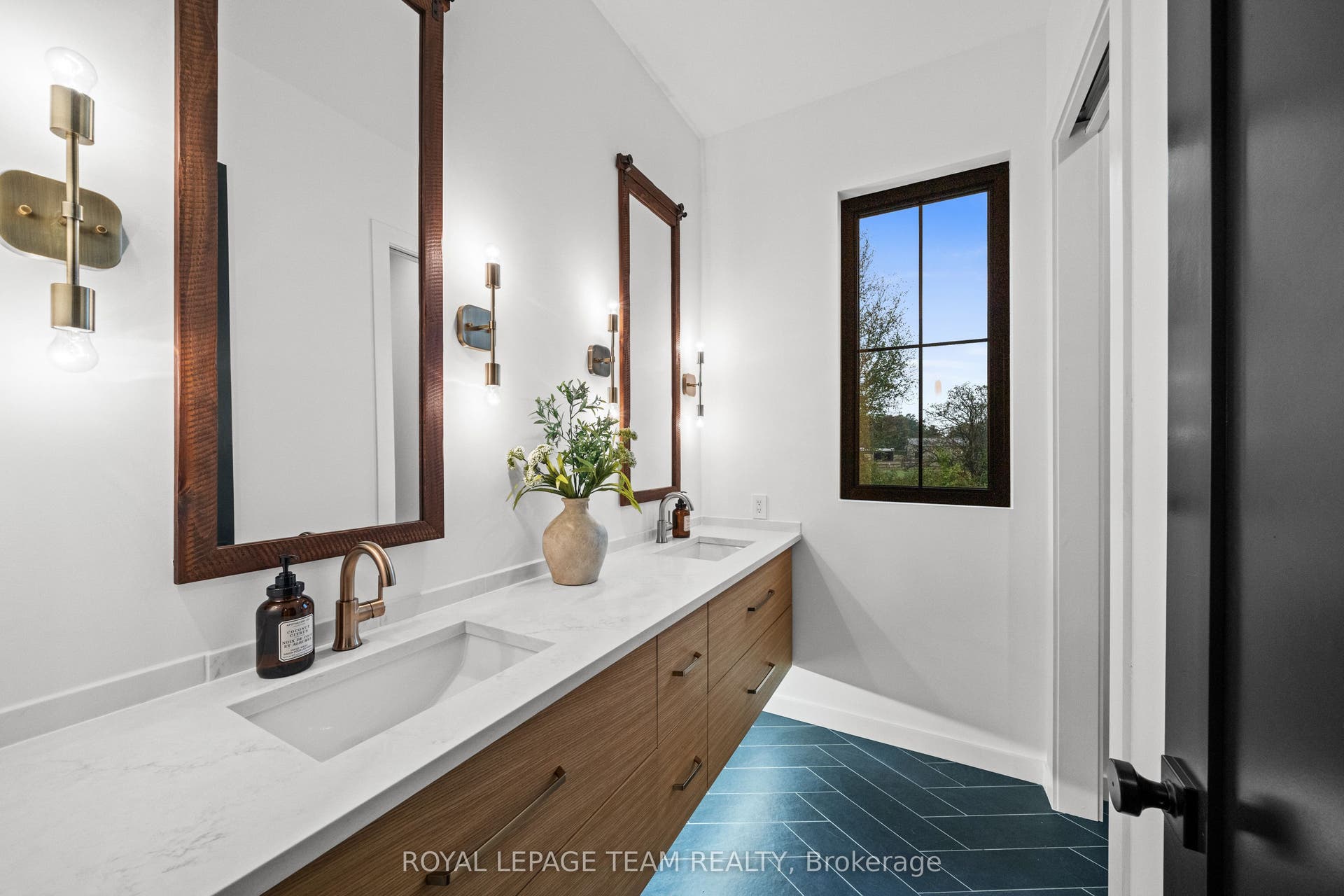 4686 Birchgrove Road, Orleans - Cumberland And Area, Ottawa ON K4B 1R4