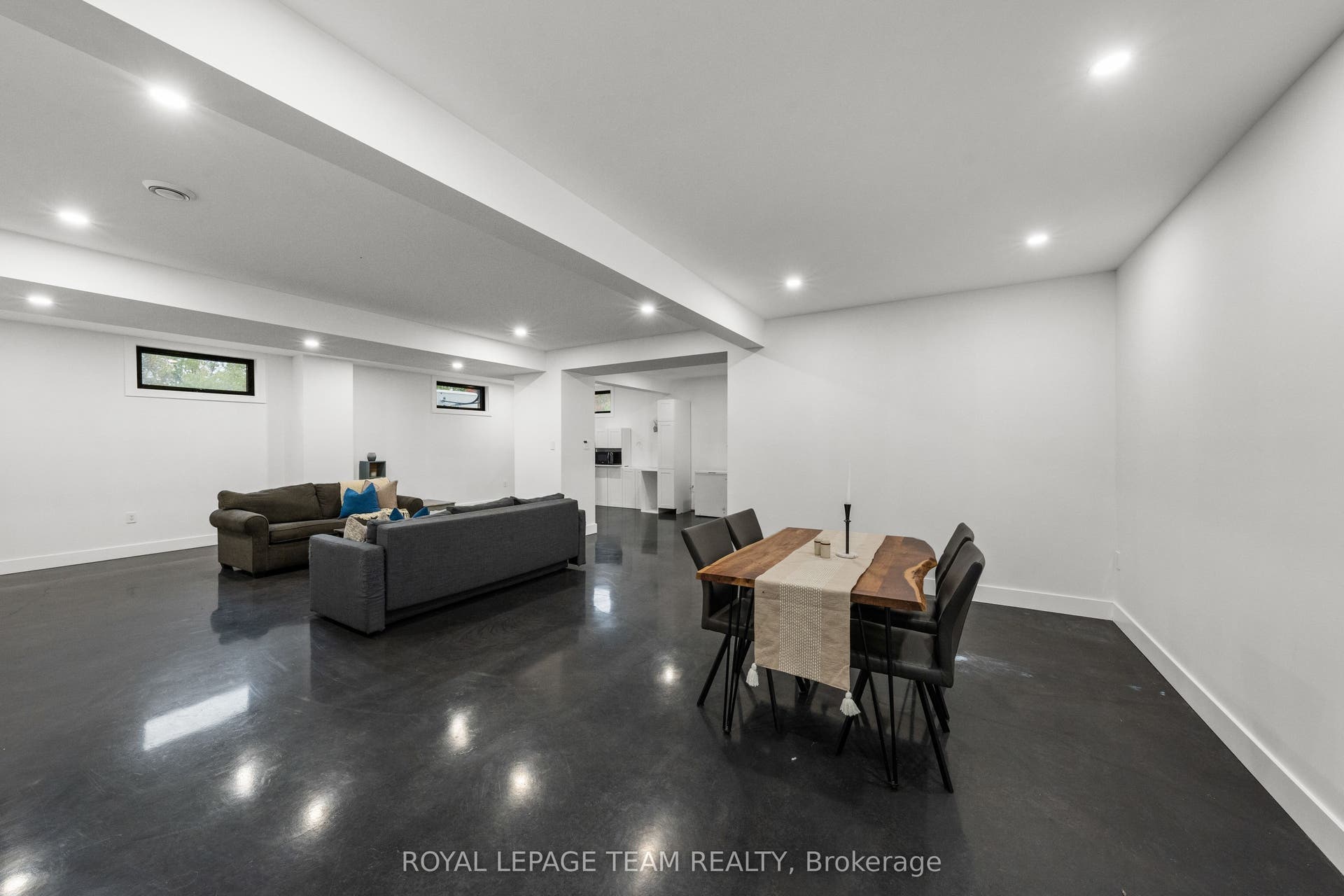 4686 Birchgrove Road, Orleans - Cumberland And Area, Ottawa ON K4B 1R4