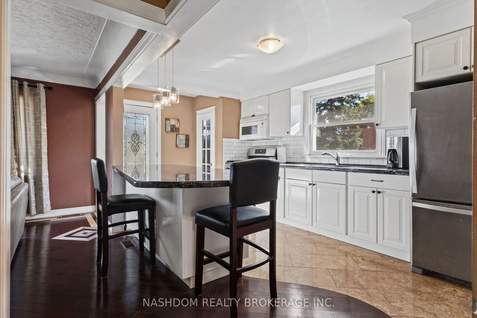 366 East 17th Street, Hamilton, Hamilton ON L9A 4N2