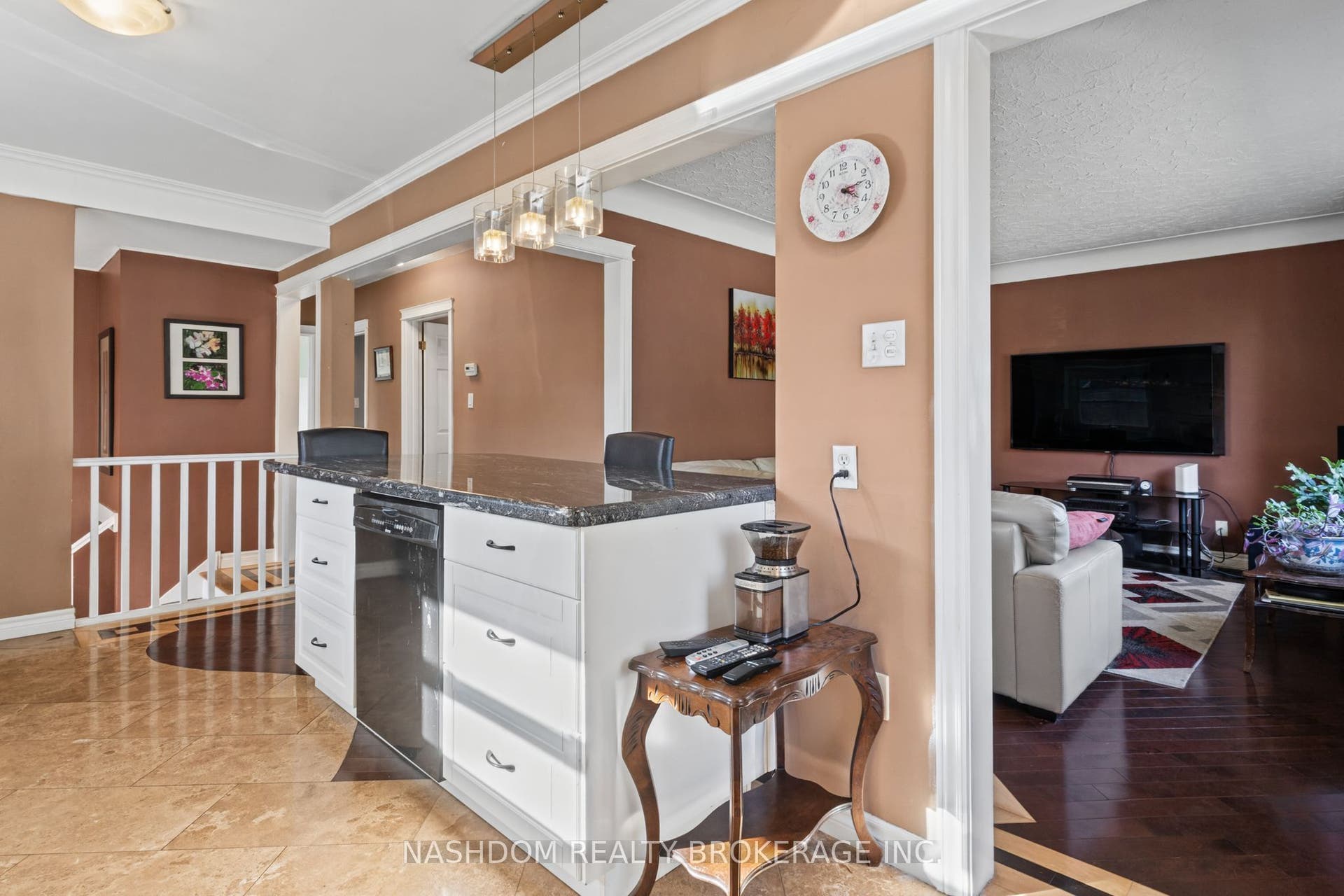 366 East 17th Street, Hamilton, Hamilton ON L9A 4N2