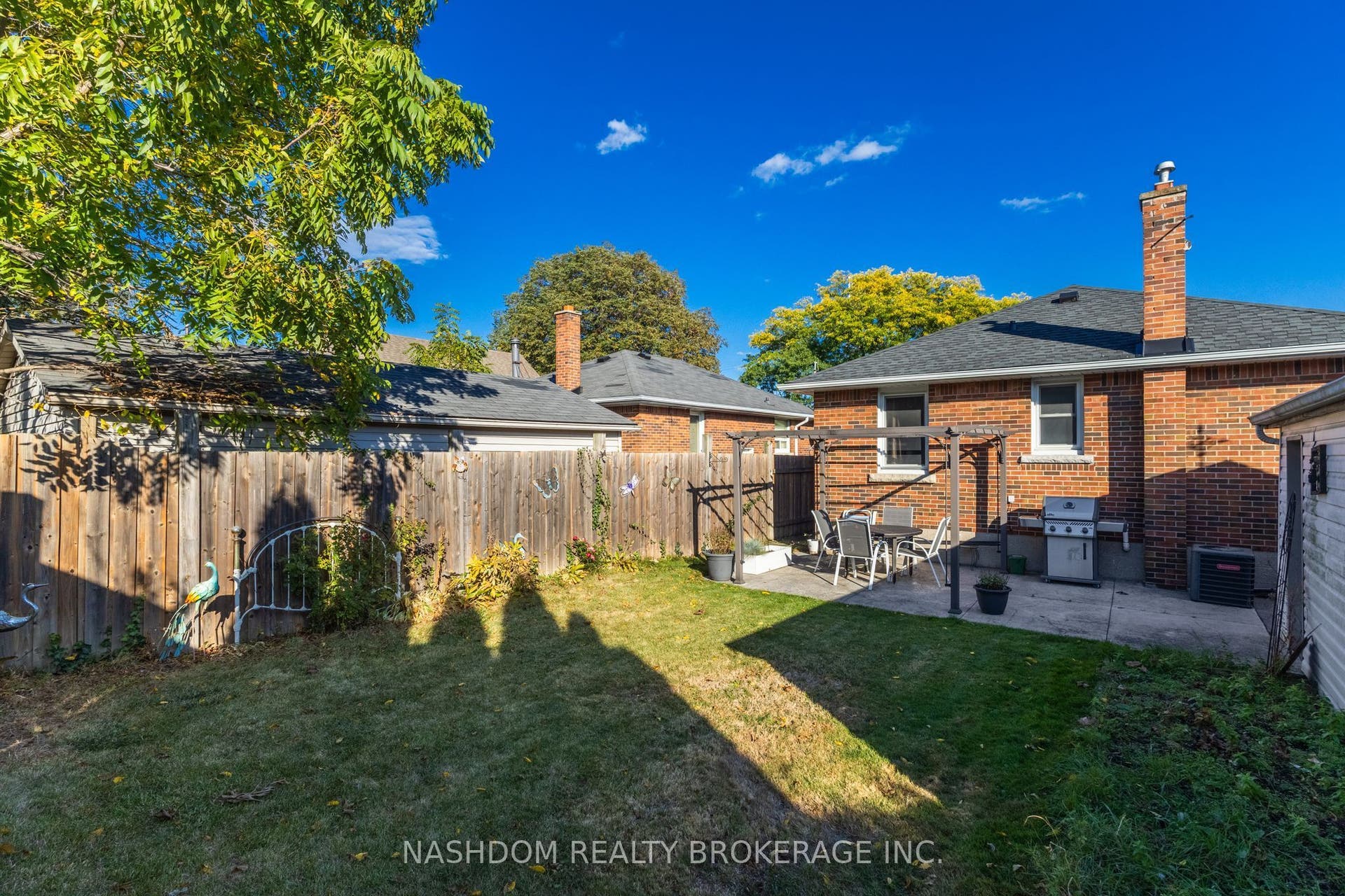 366 East 17th Street, Hamilton, Hamilton ON L9A 4N2