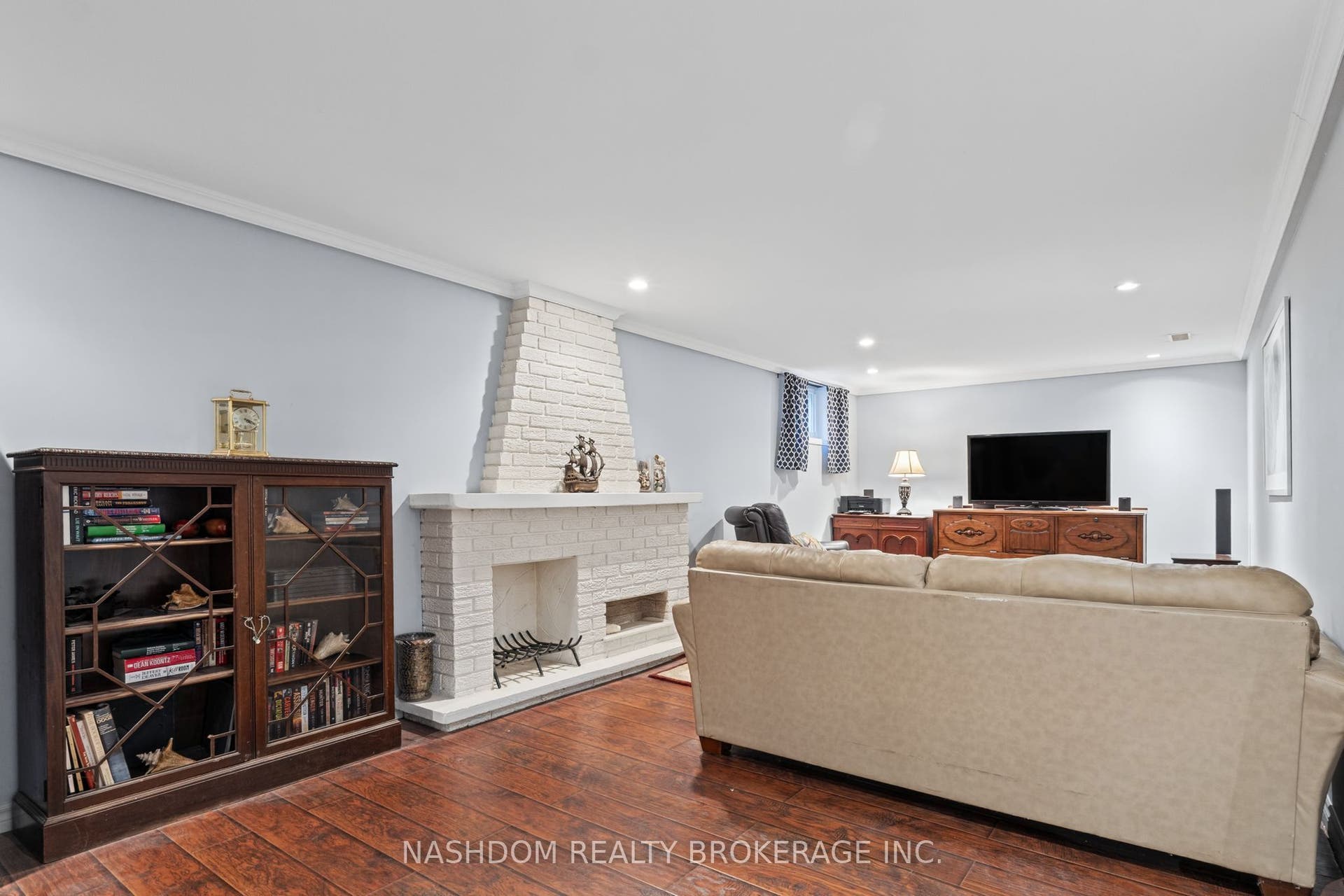 366 East 17th Street, Hamilton, Hamilton ON L9A 4N2