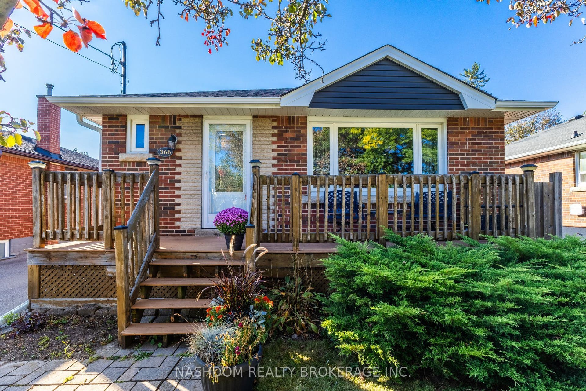 366 East 17th Street, Hamilton, Hamilton ON L9A 4N2