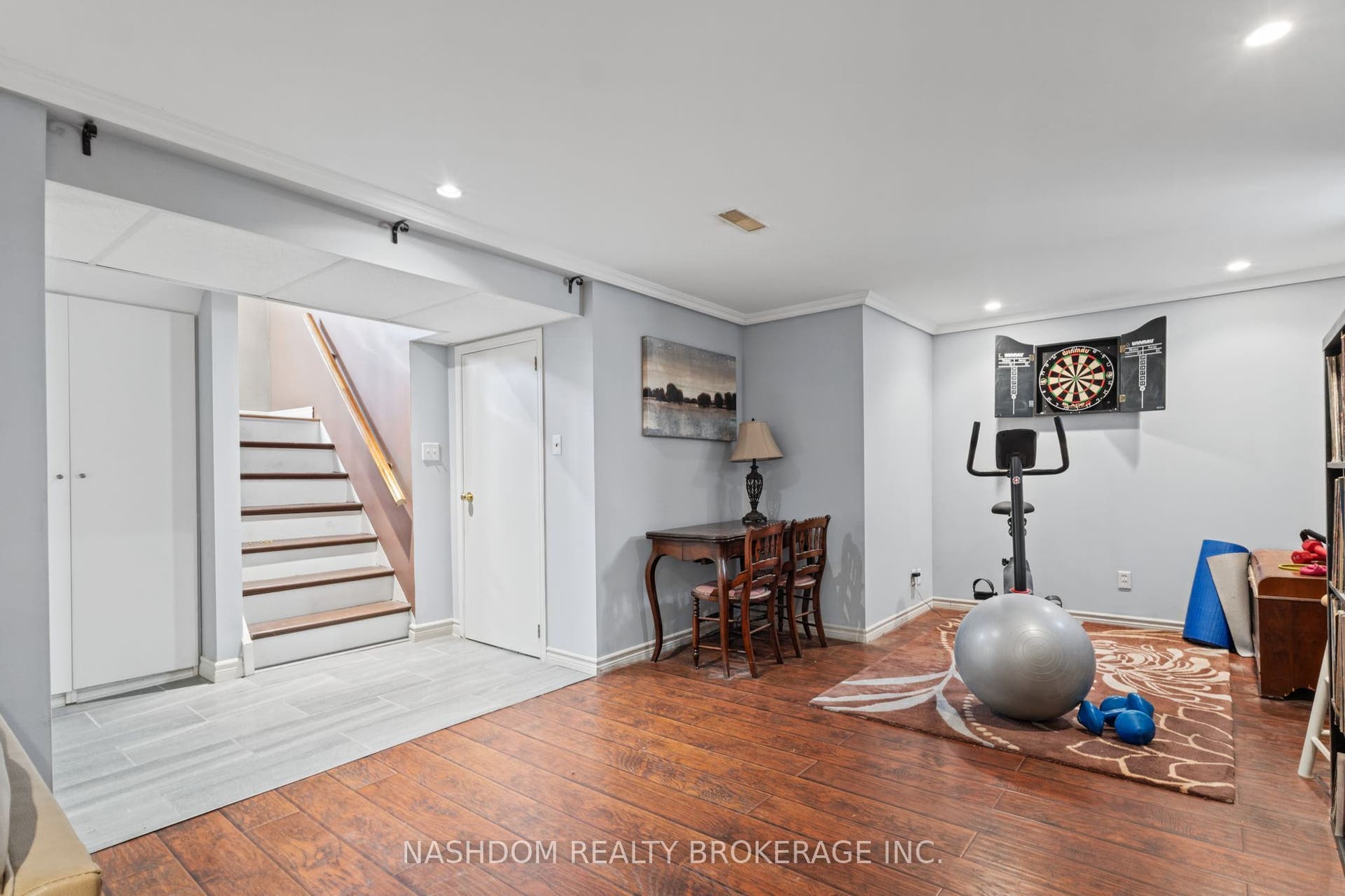 366 East 17th Street, Hamilton, Hamilton ON L9A 4N2