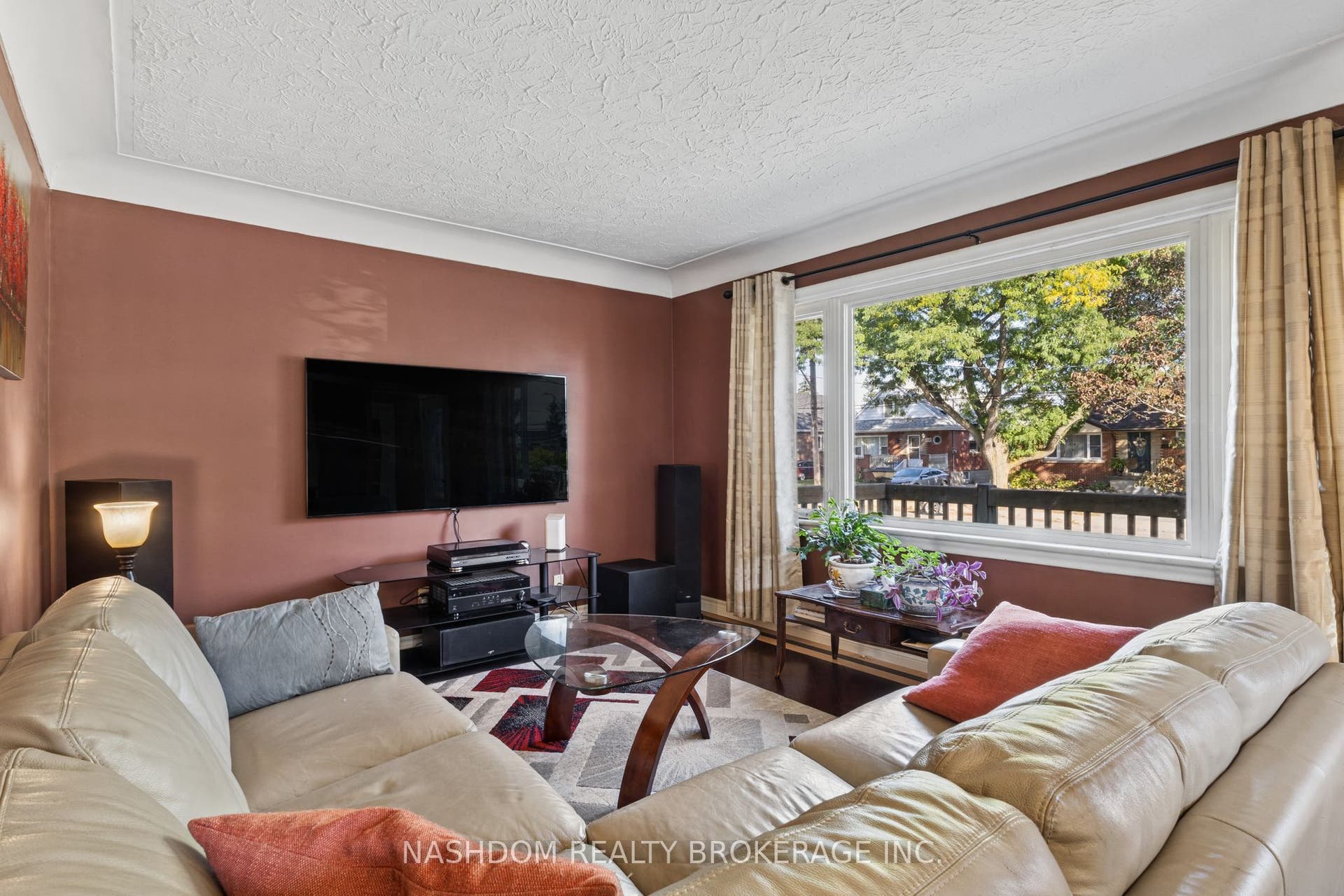 366 East 17th Street, Hamilton, Hamilton ON L9A 4N2