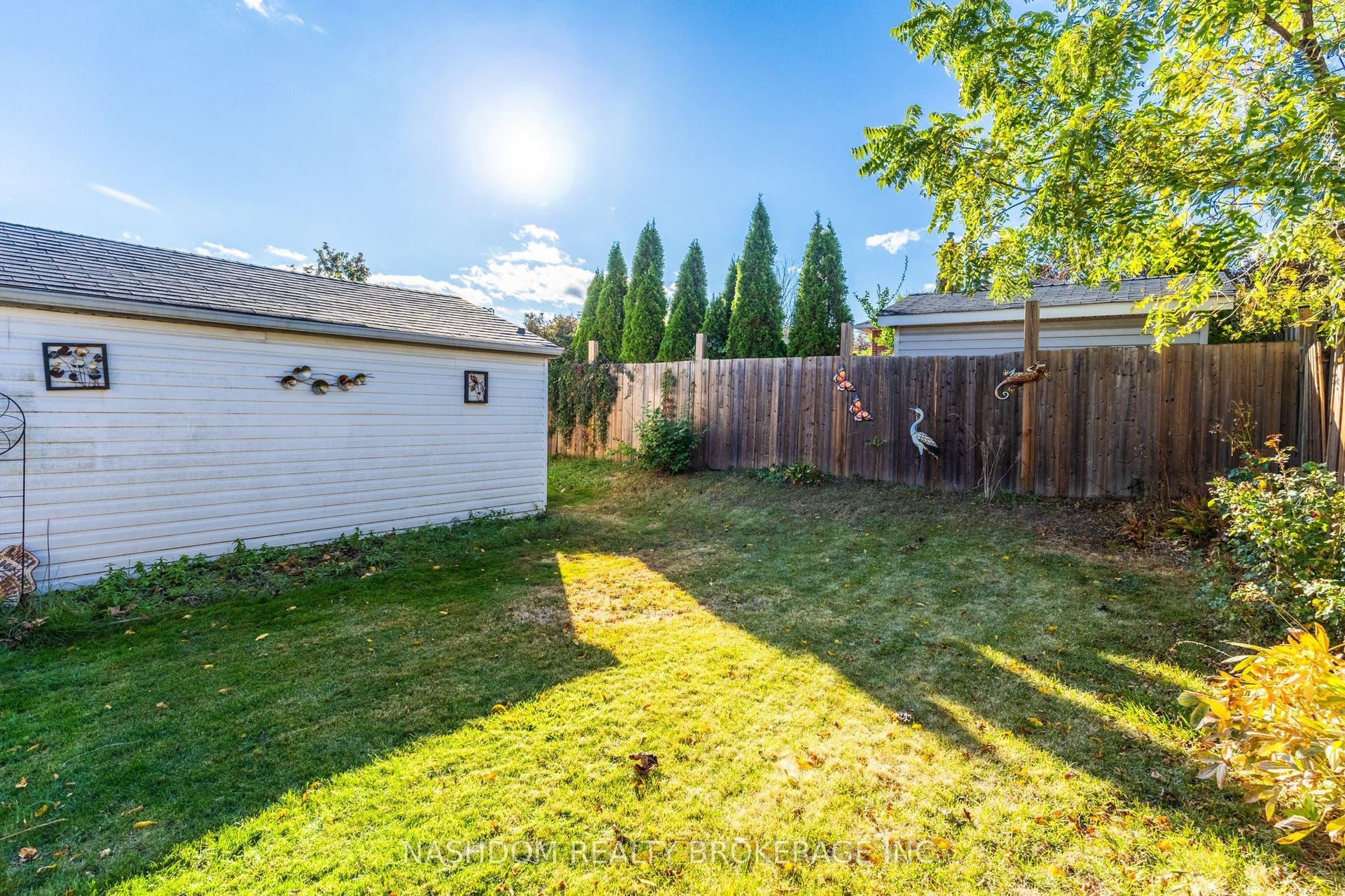 366 East 17th Street, Hamilton, Hamilton ON L9A 4N2