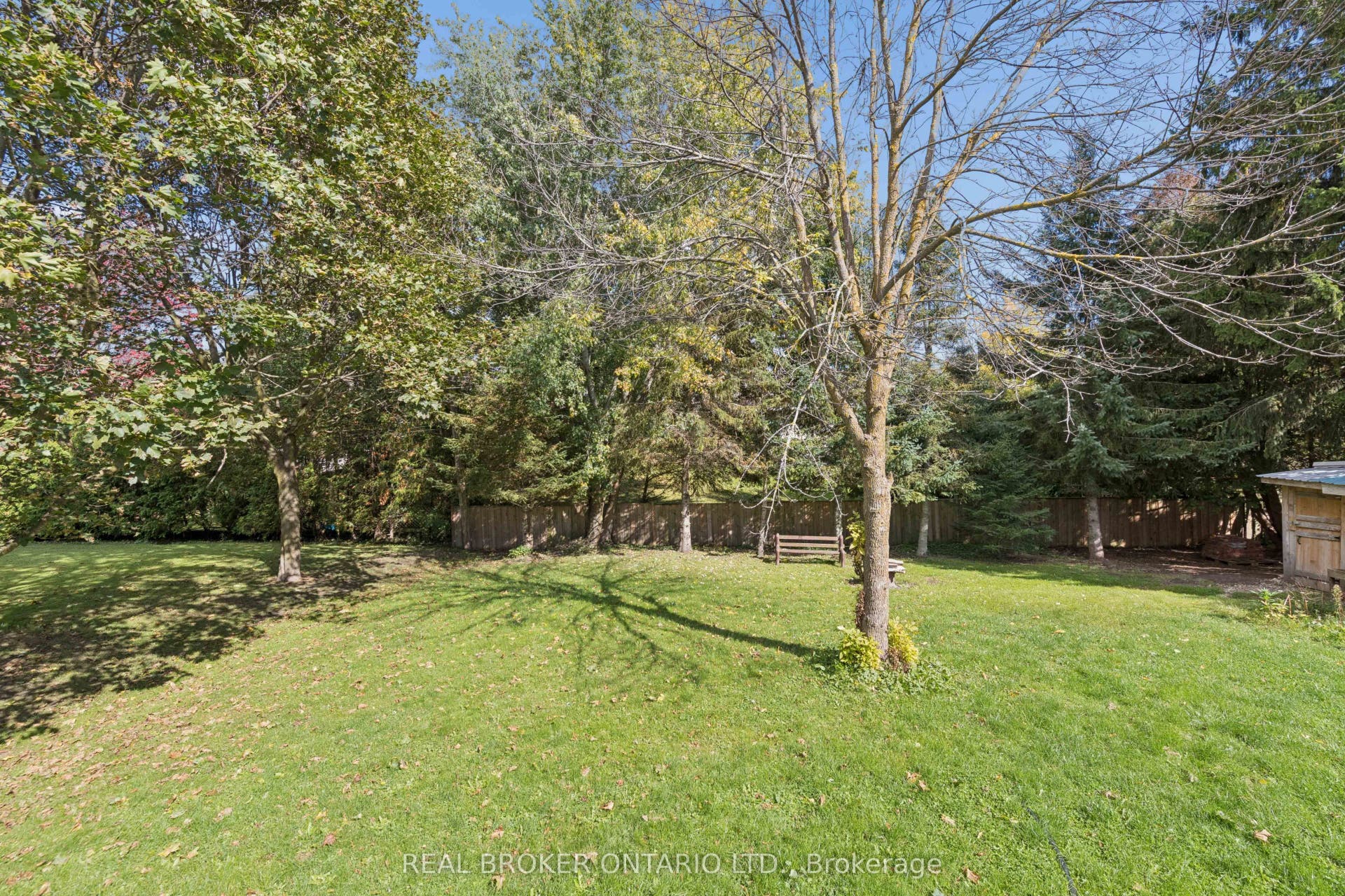 195 John Street S, Minto, Wellington ON N0G 1Z0