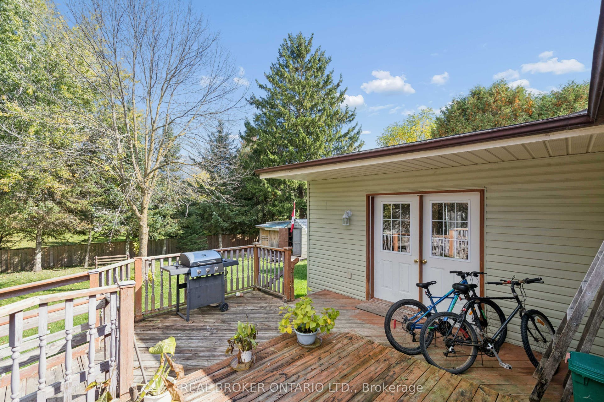 195 John Street S, Minto, Wellington ON N0G 1Z0