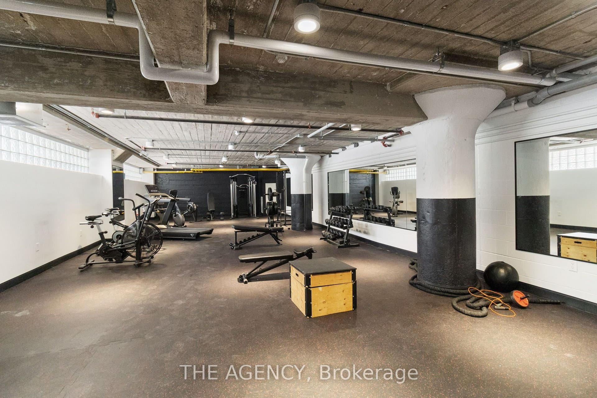 120 Huron Street, #320, Guelph, Wellington ON N1E 0T8 120 Huron Street, #320, Guelph, Wellington ON N1E 0T8