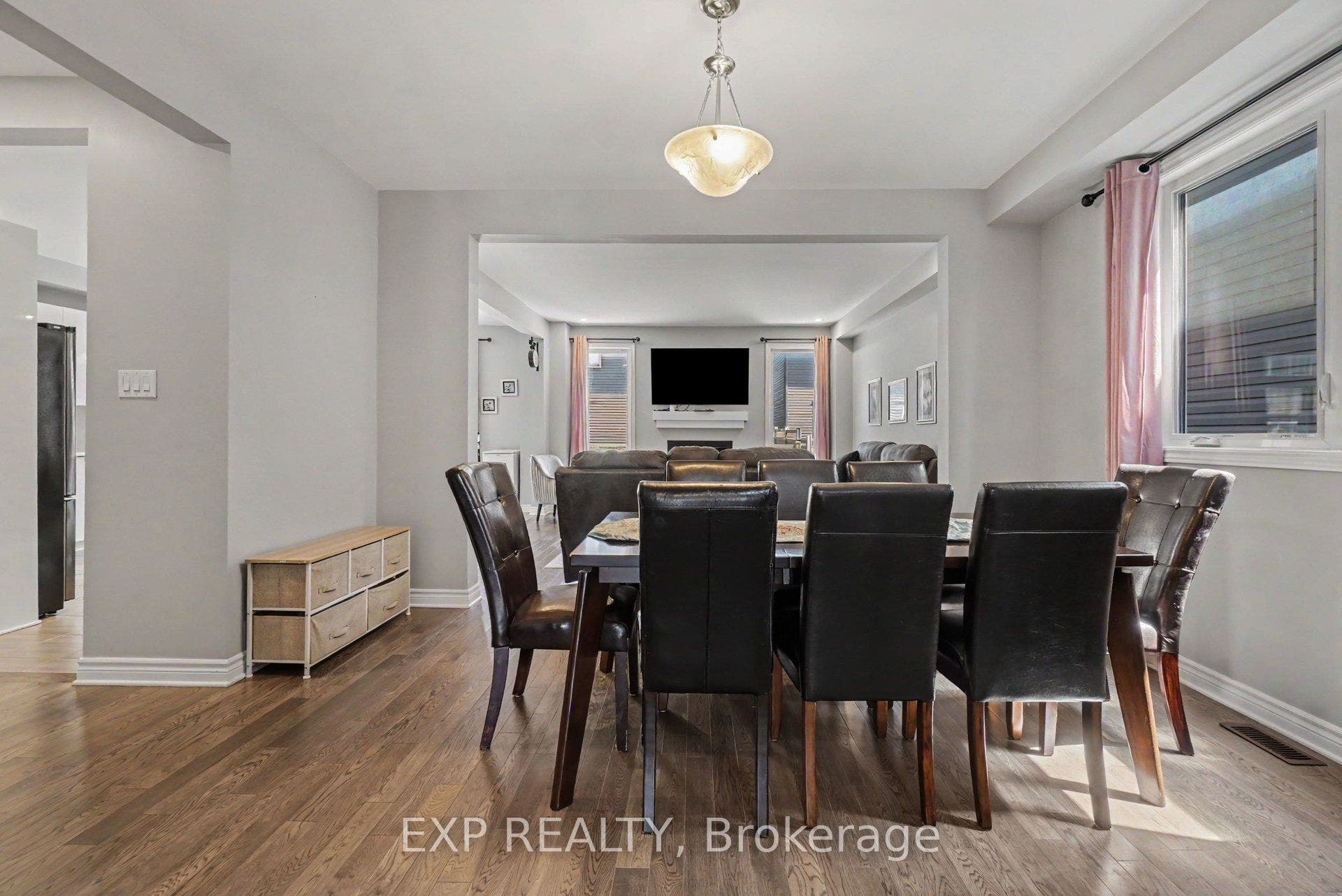 719 Cashmere Terrace, Barrhaven, Ottawa ON K2J 6M2 719 Cashmere Terrace, Barrhaven, Ottawa ON K2J 6M2