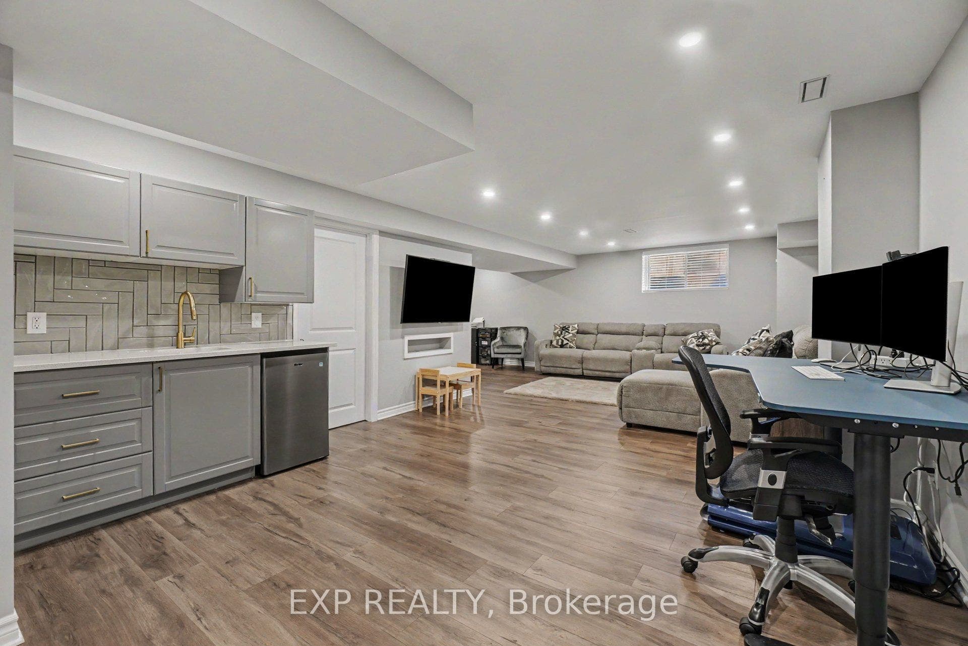 719 Cashmere Terrace, Barrhaven, Ottawa ON K2J 6M2 719 Cashmere Terrace, Barrhaven, Ottawa ON K2J 6M2