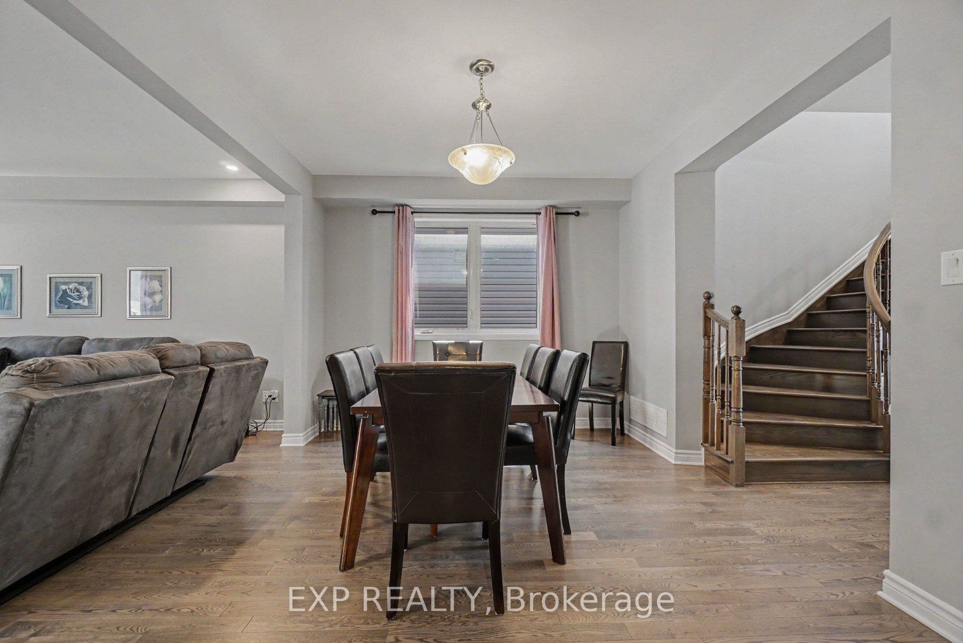 719 Cashmere Terrace, Barrhaven, Ottawa ON K2J 6M2 719 Cashmere Terrace, Barrhaven, Ottawa ON K2J 6M2