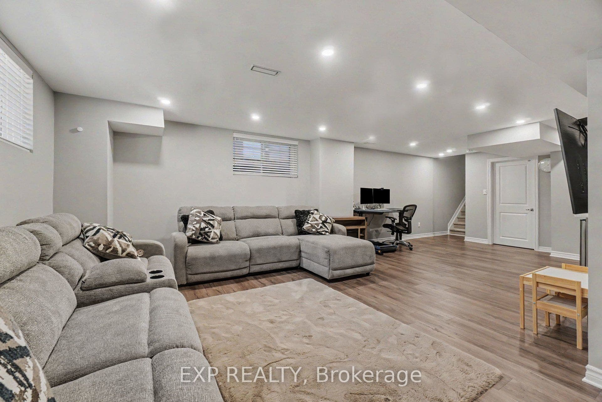 719 Cashmere Terrace, Barrhaven, Ottawa ON K2J 6M2 719 Cashmere Terrace, Barrhaven, Ottawa ON K2J 6M2